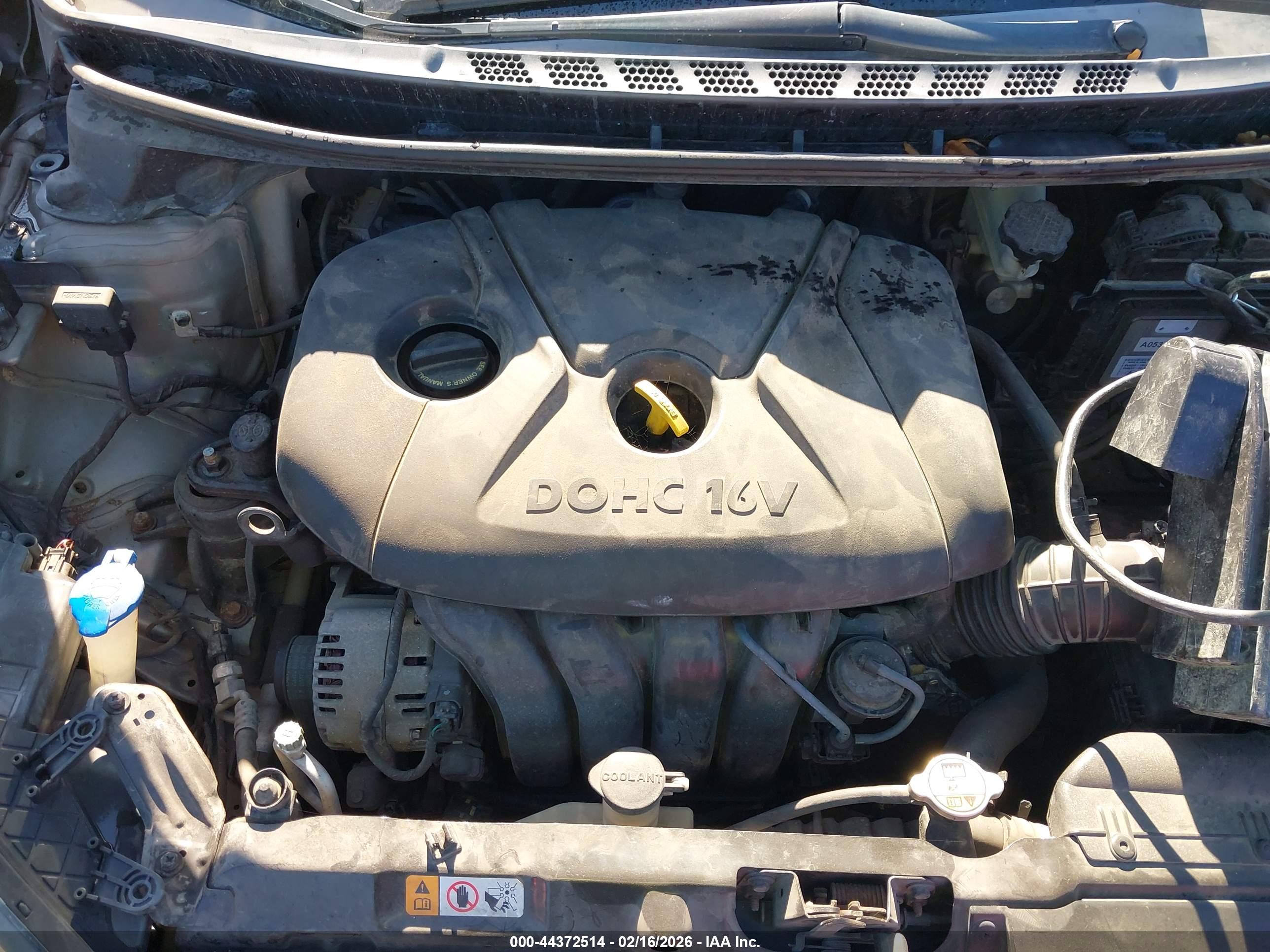 HYUNDAI ELANTRA image 10