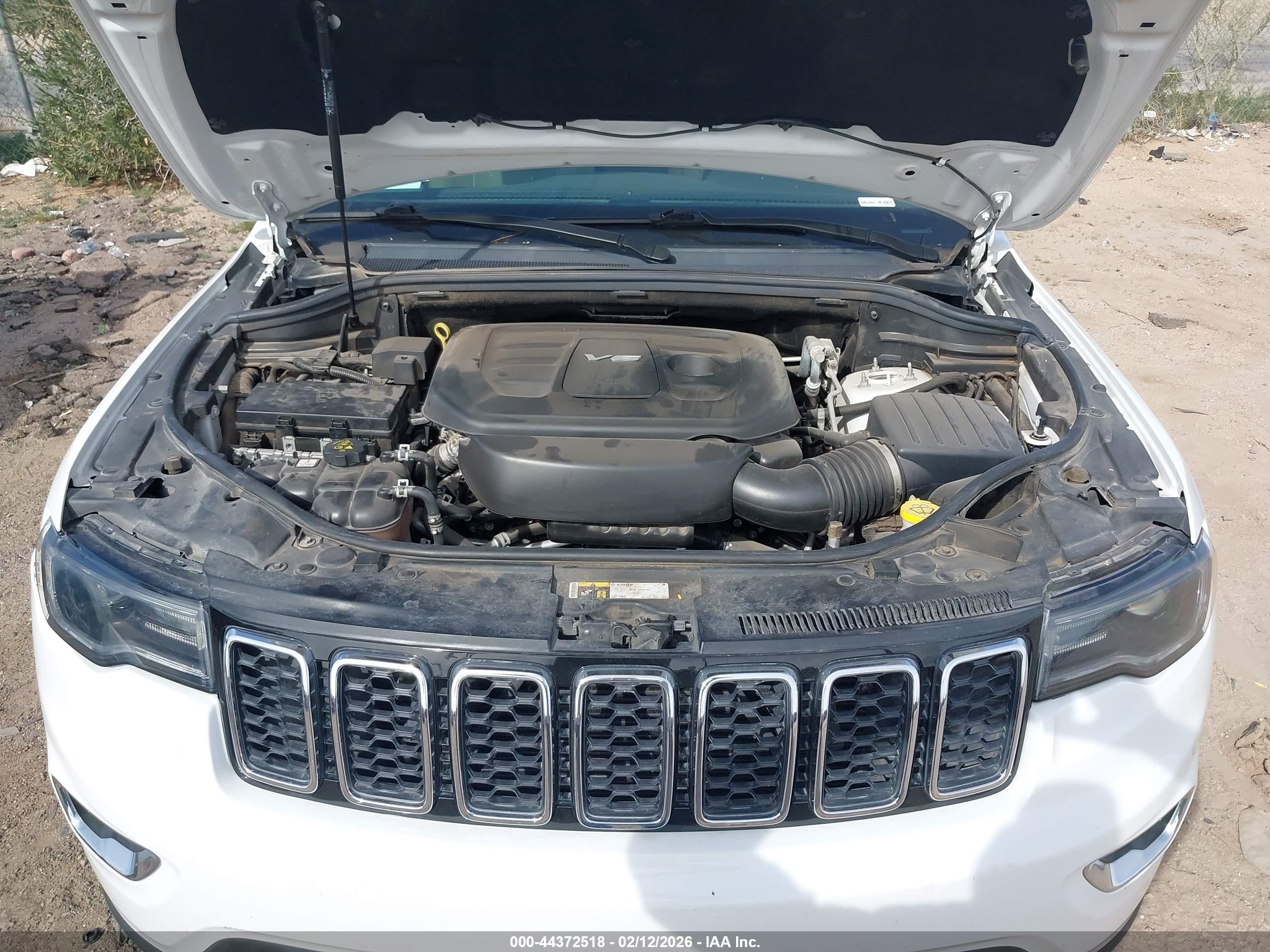 JEEP GRAND image 10