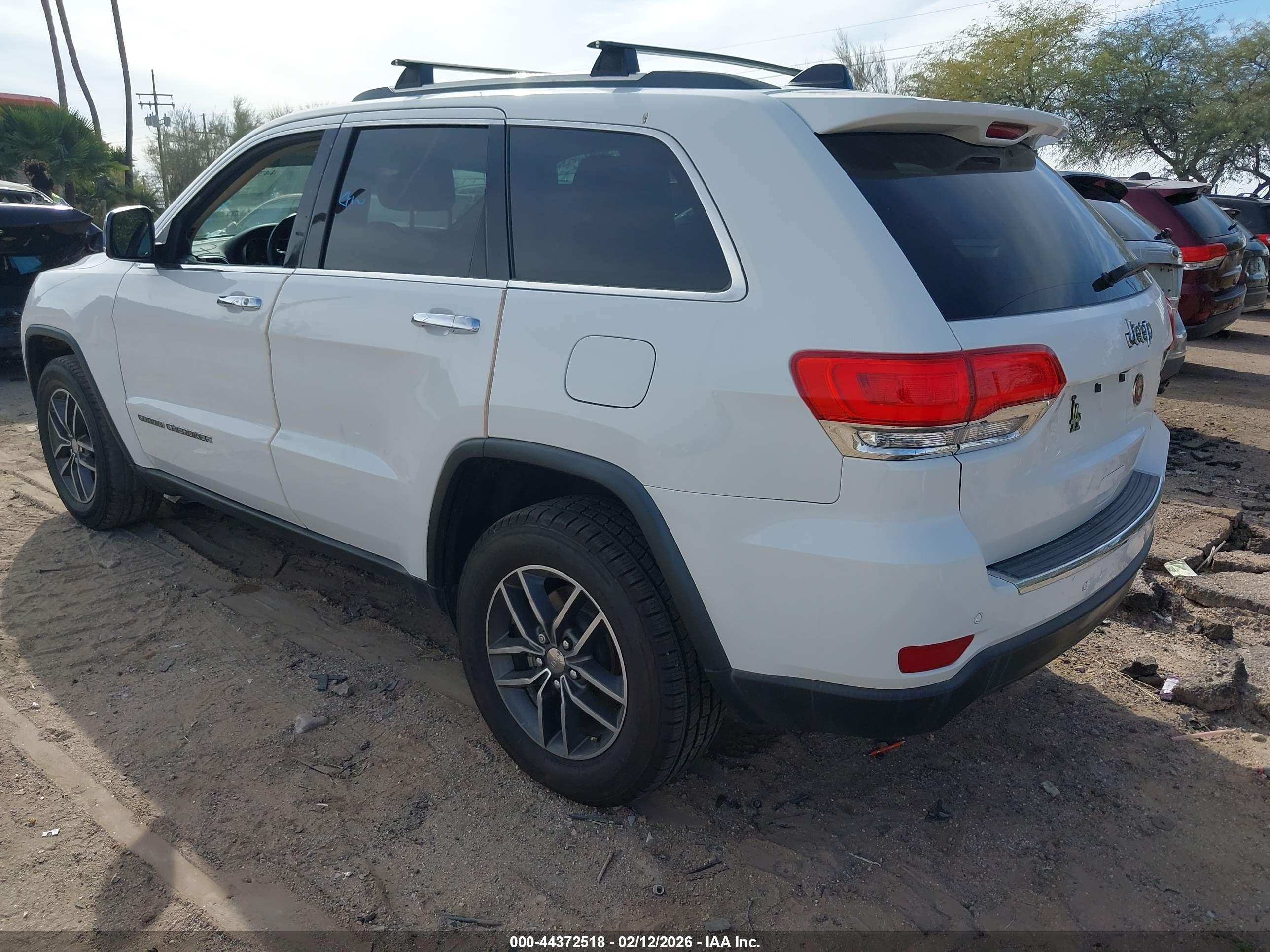 JEEP GRAND image 3