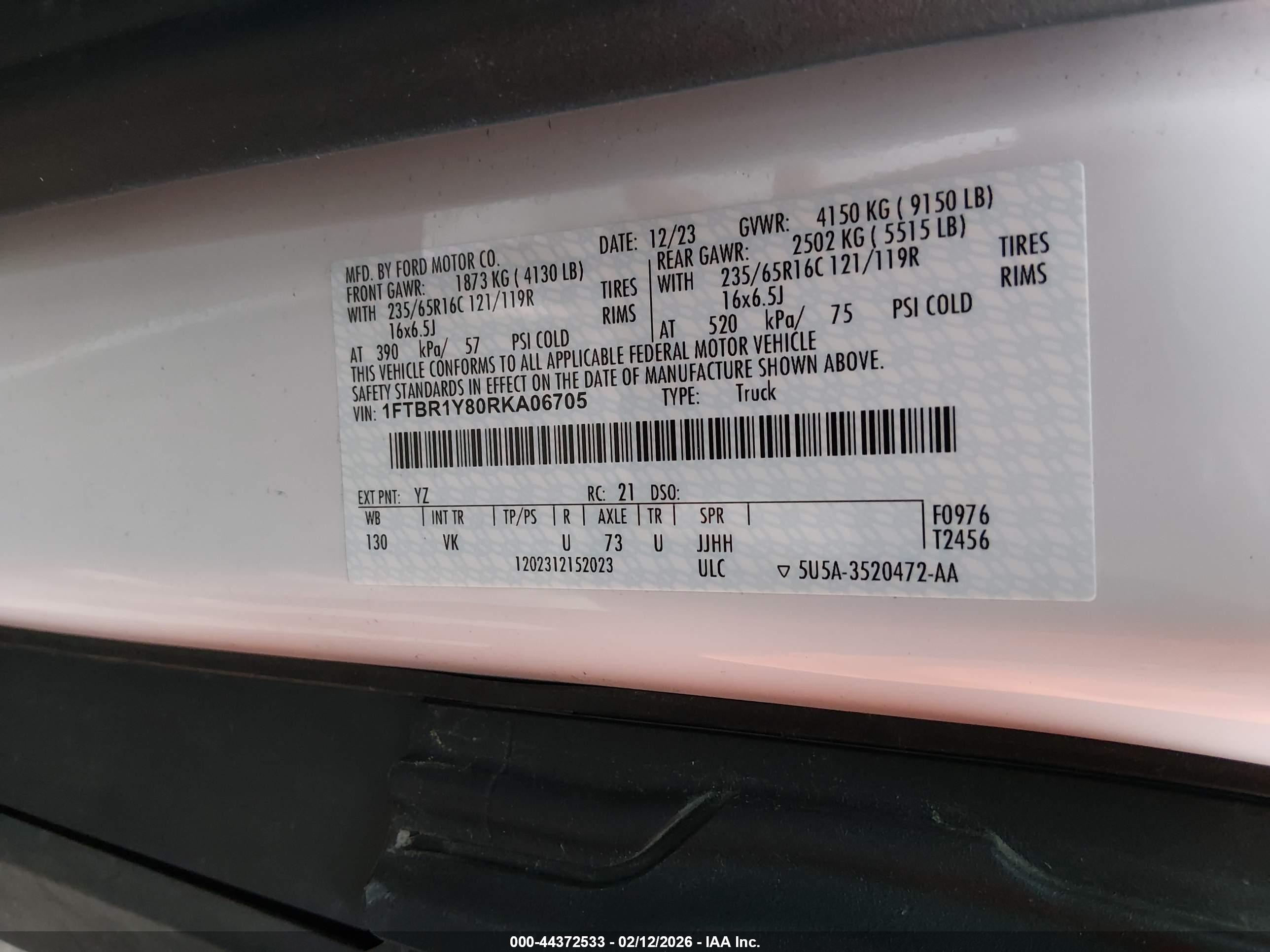 FORD TRANSIT-250 image 9
