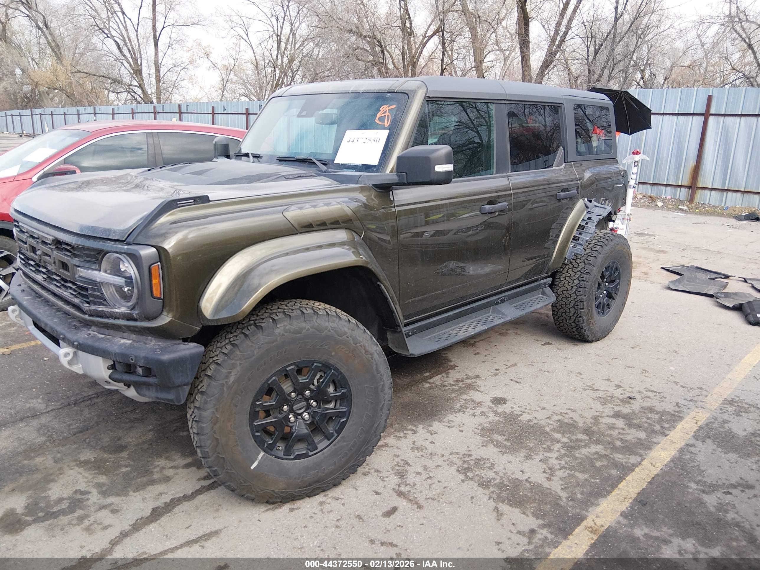 FORD BRONCO image 2