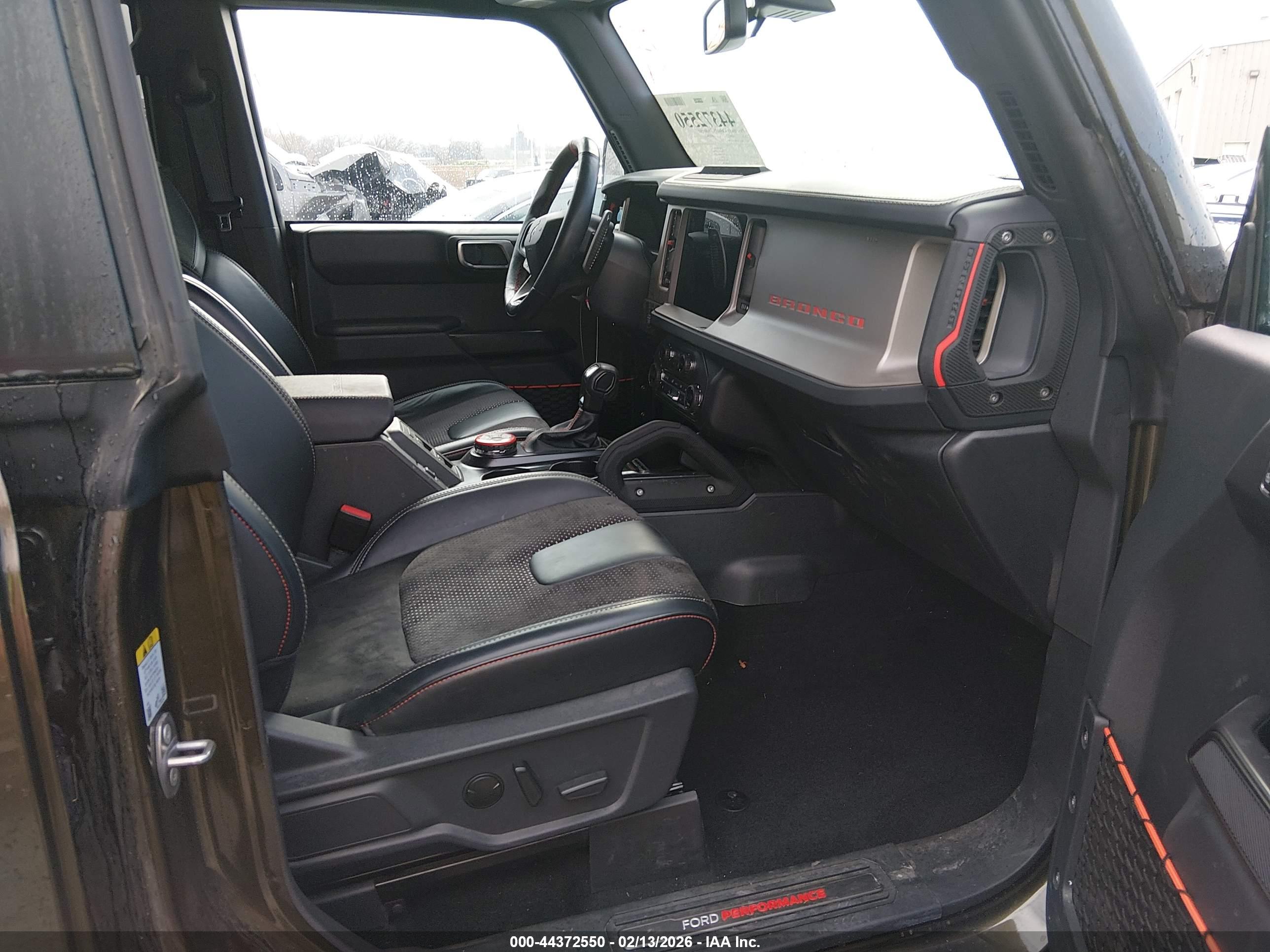 FORD BRONCO image 5