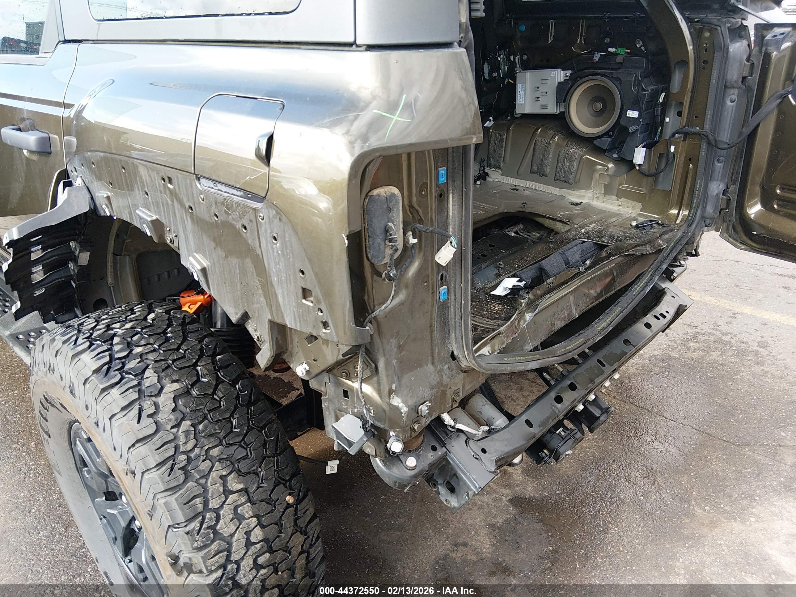 FORD BRONCO image 6