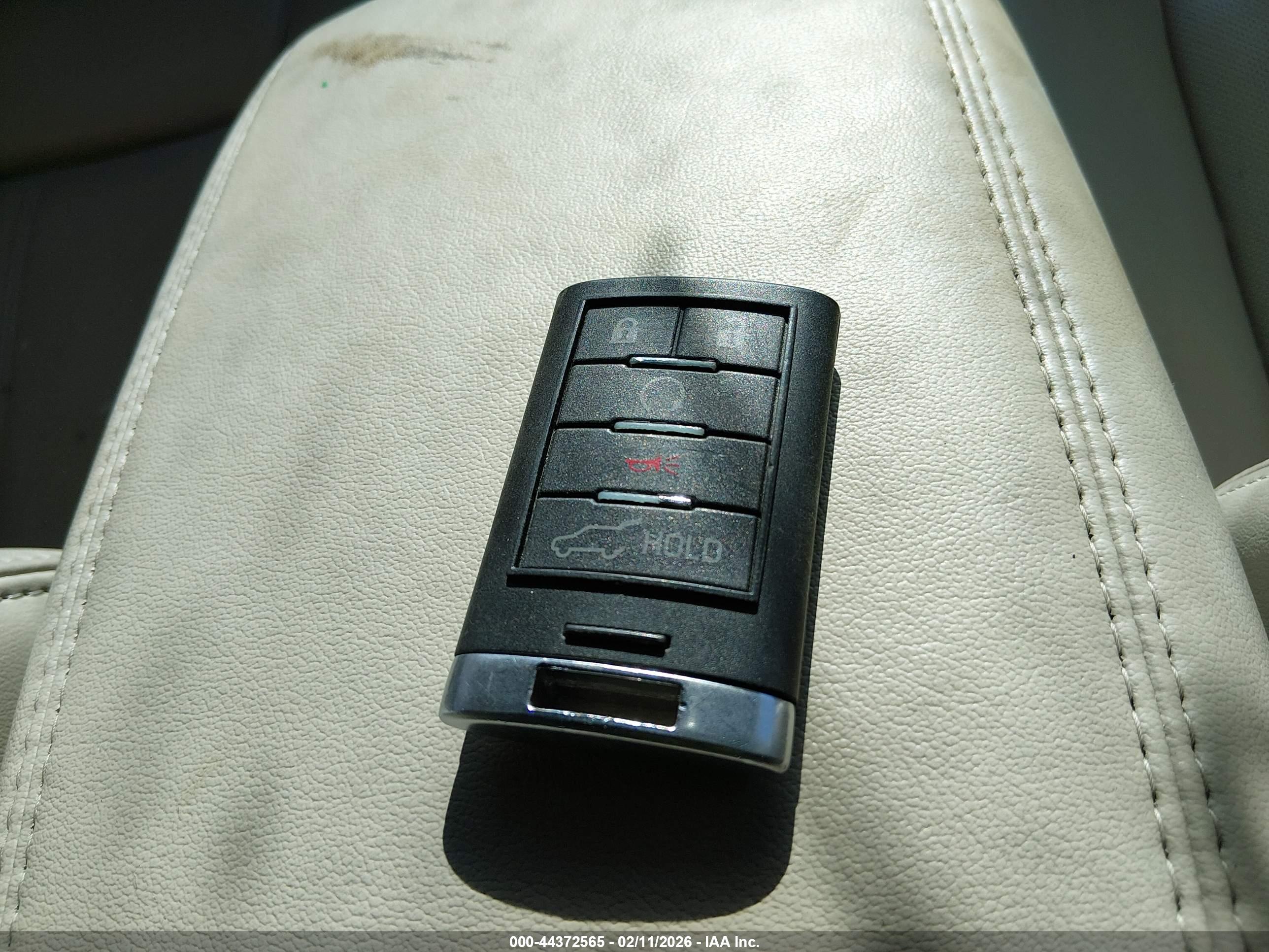 CADILLAC SRX image 11