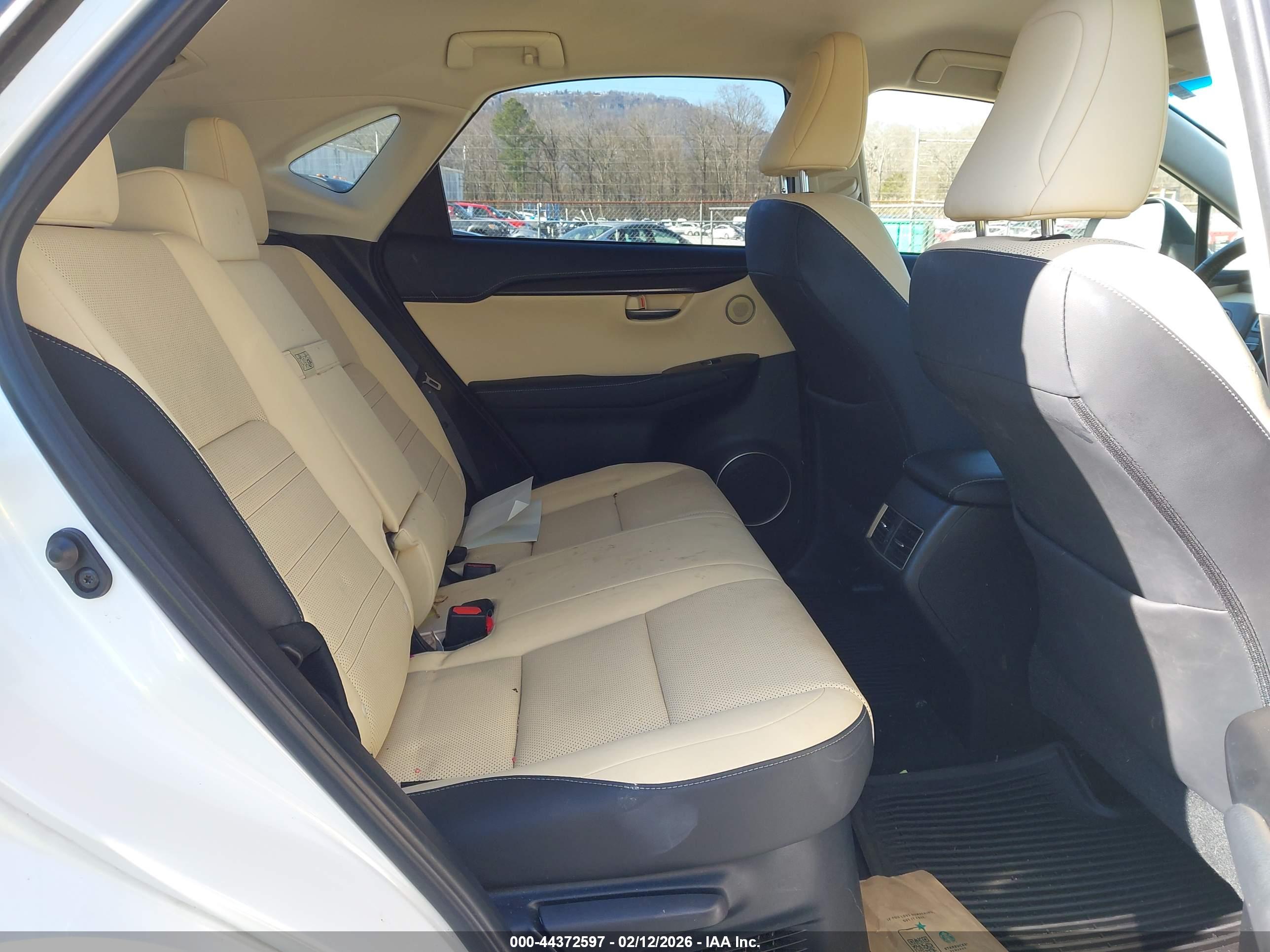 LEXUS NX image 8