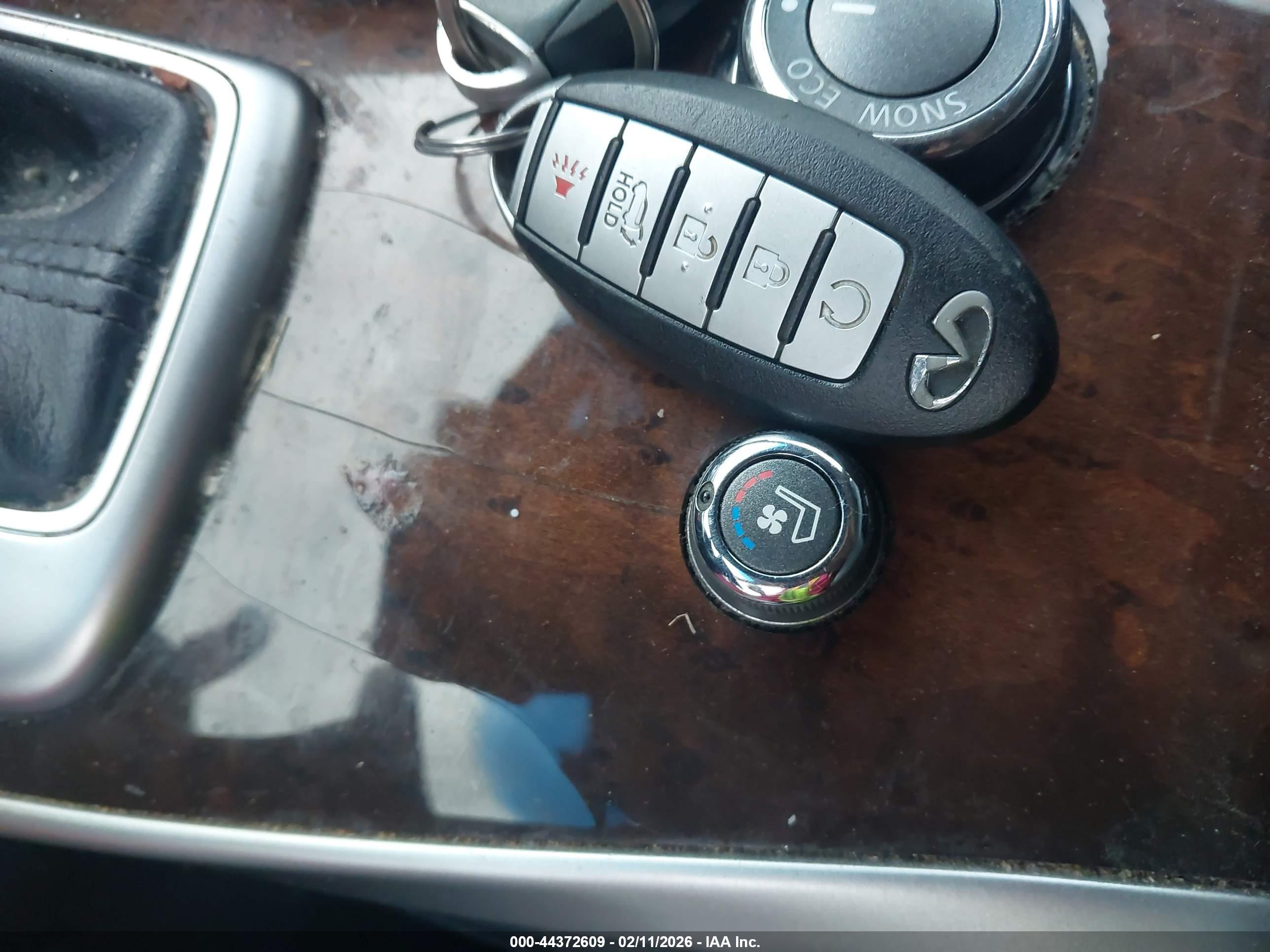 INFINITI QX60 image 11