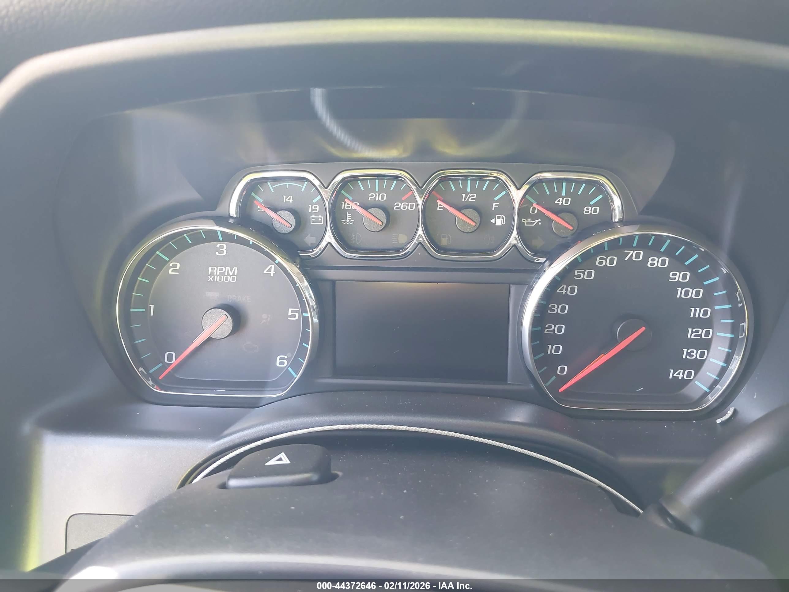 CHEVROLET SILVERADO image 7