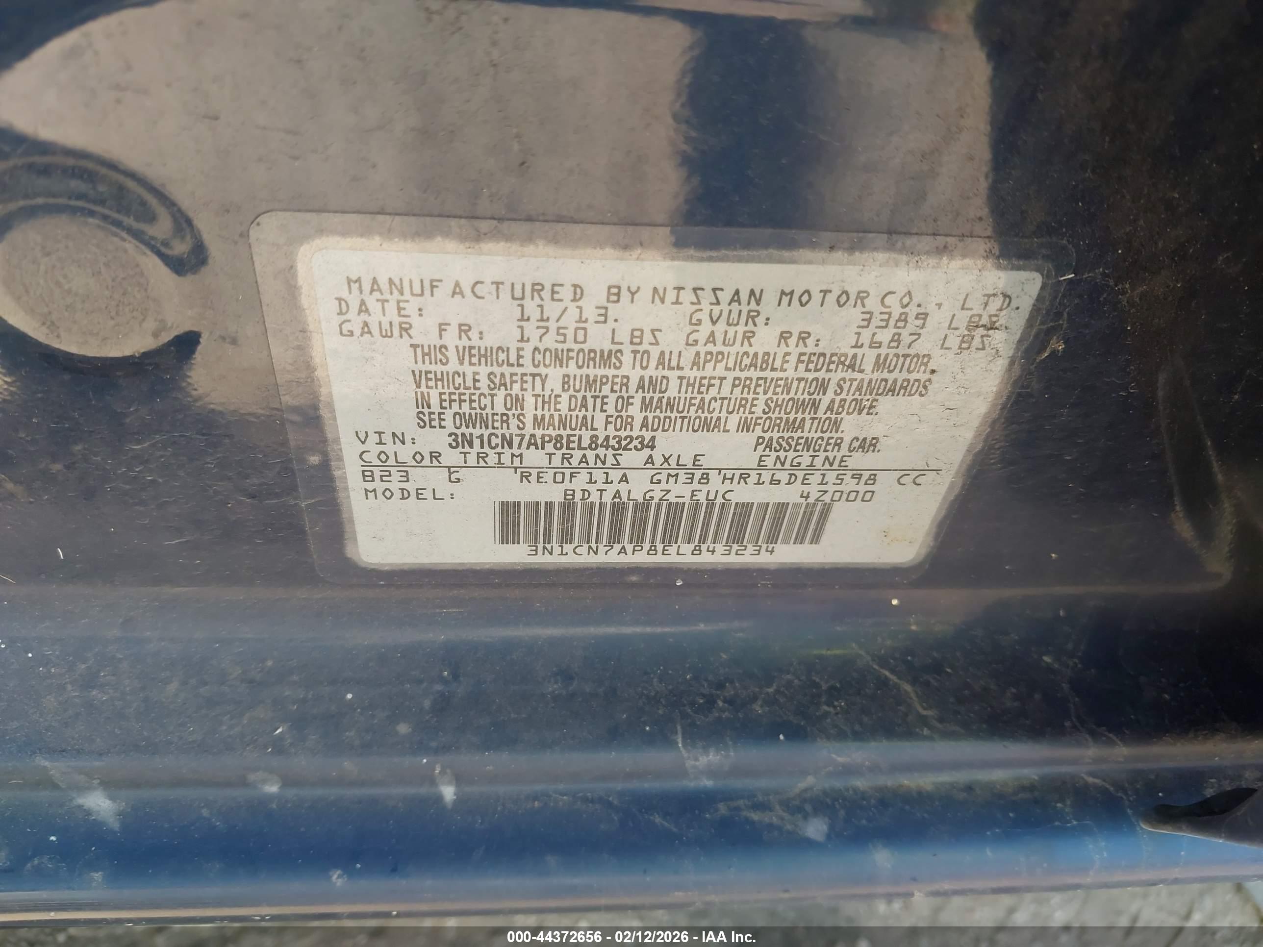 NISSAN VERSA image 9