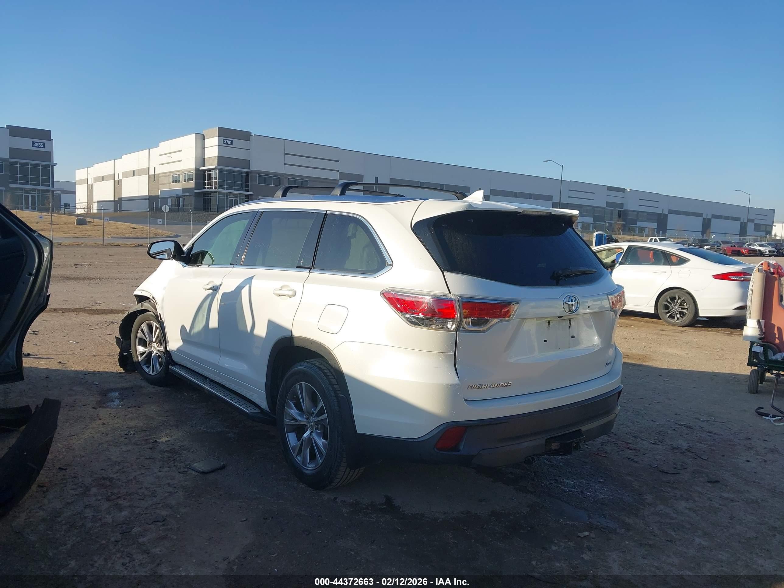 TOYOTA HIGHLANDER image 3