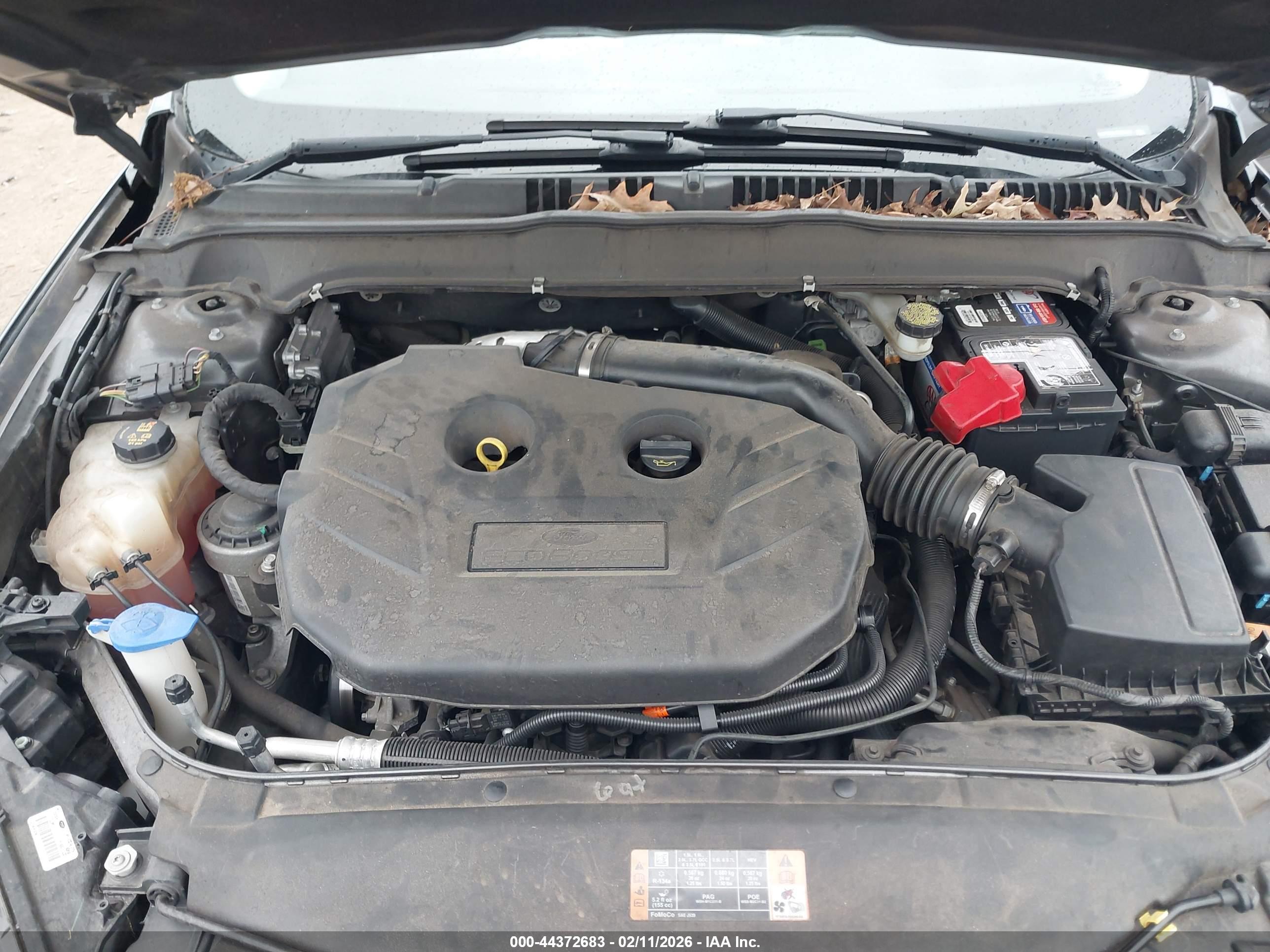 FORD FUSION image 10