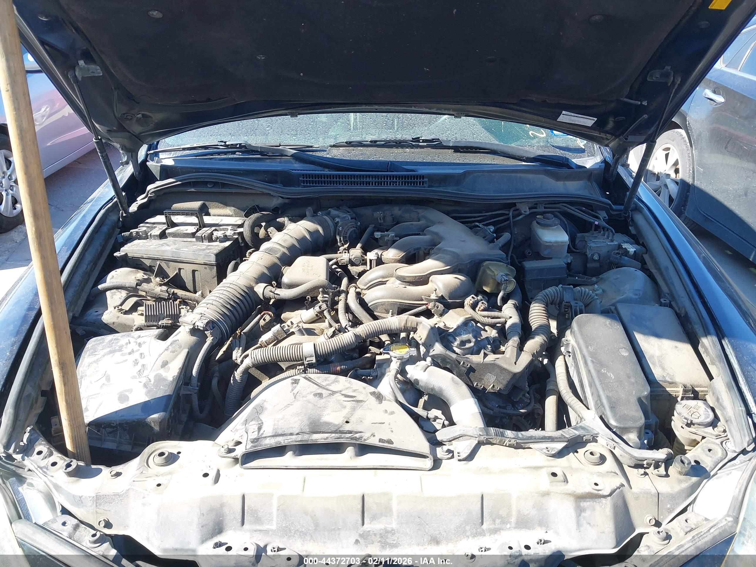 LEXUS IS image 10