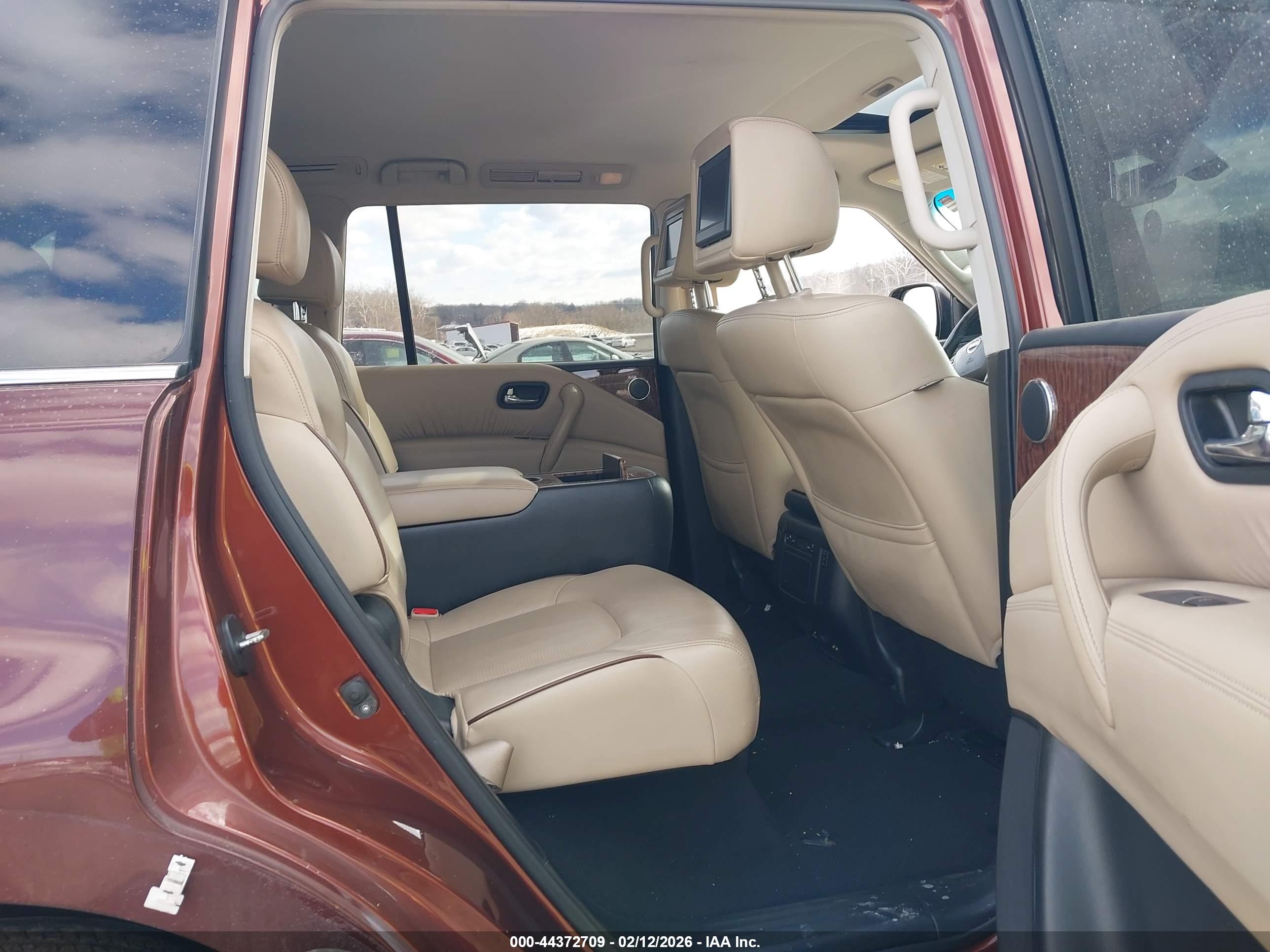 NISSAN ARMADA image 8