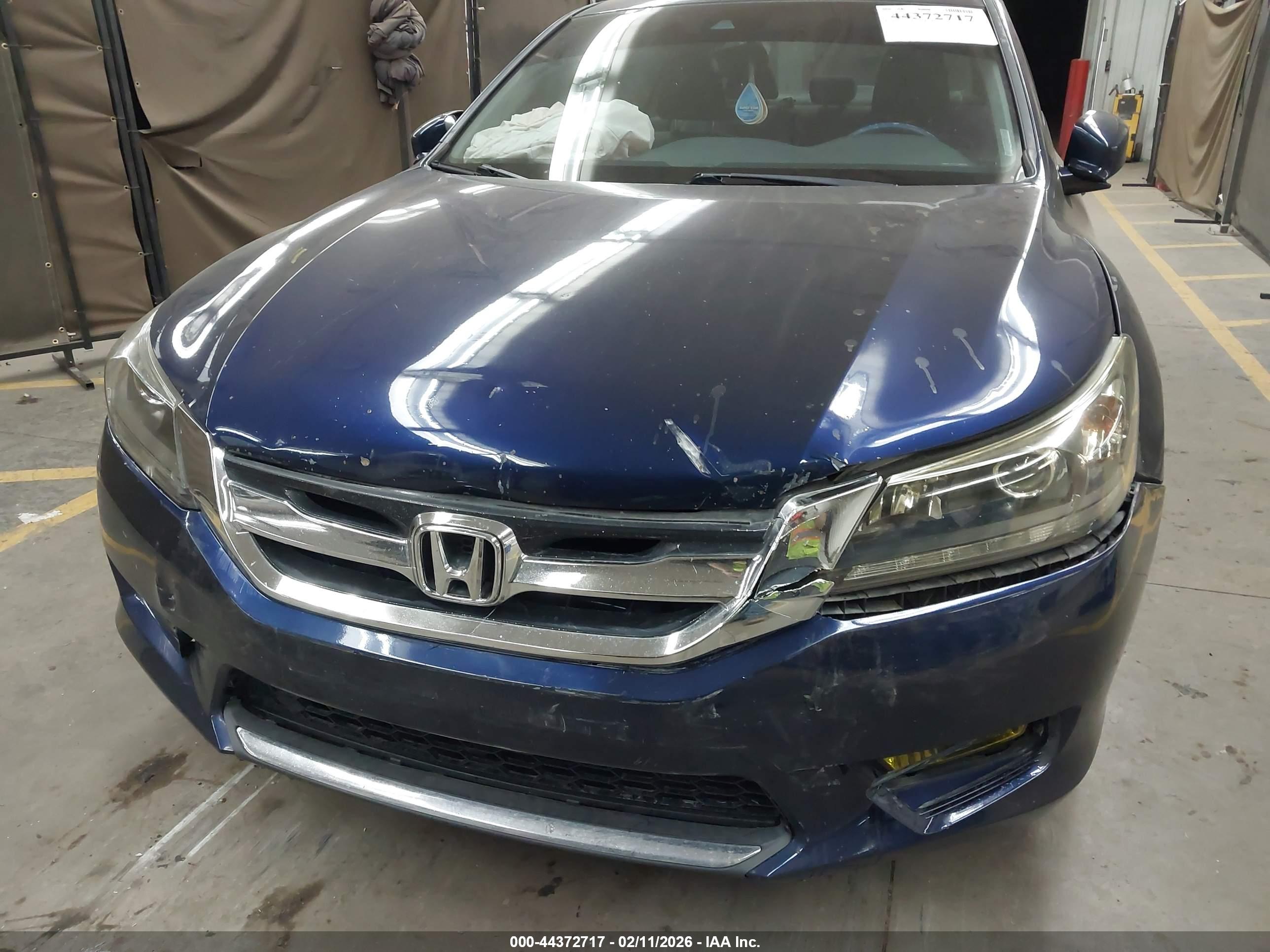 HONDA ACCORD image 6