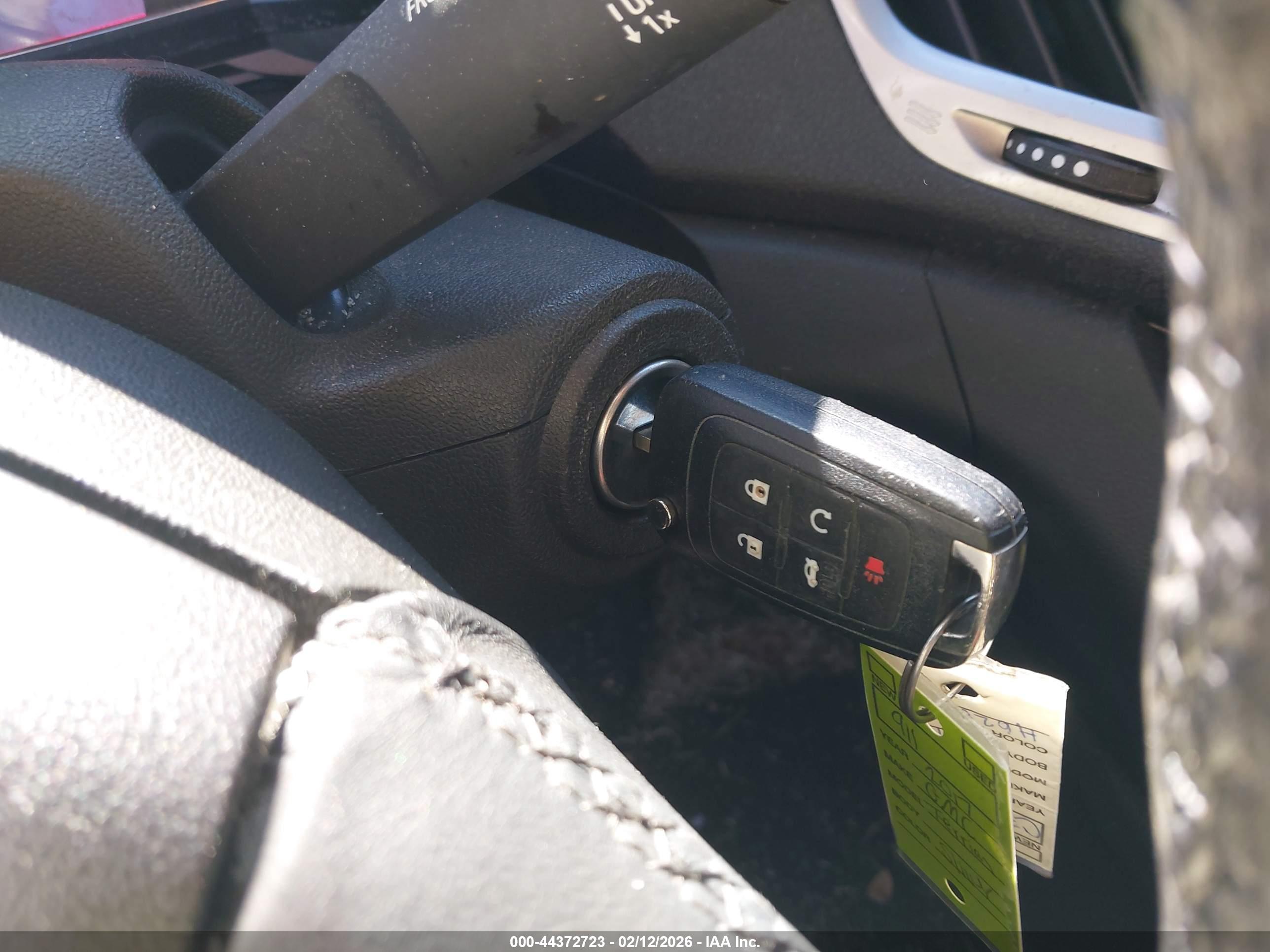 GMC TERRAIN image 11