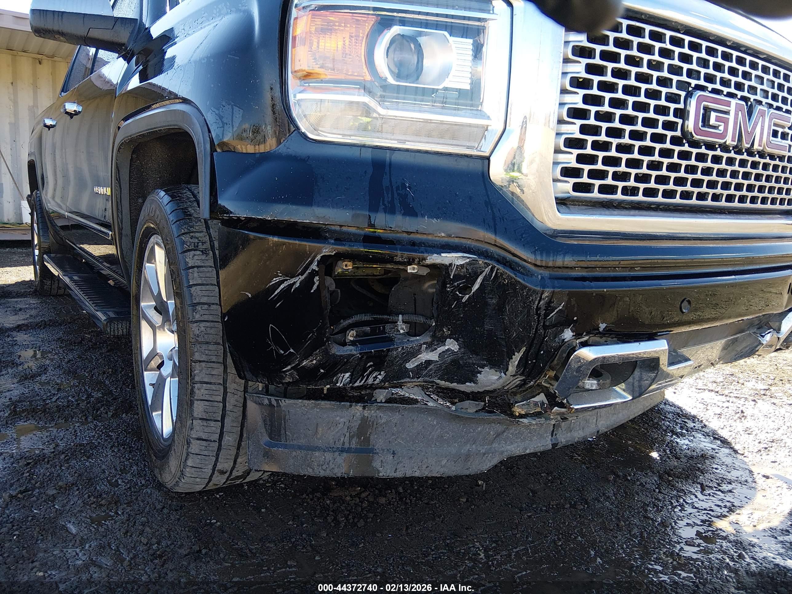 GMC SIERRA image 6
