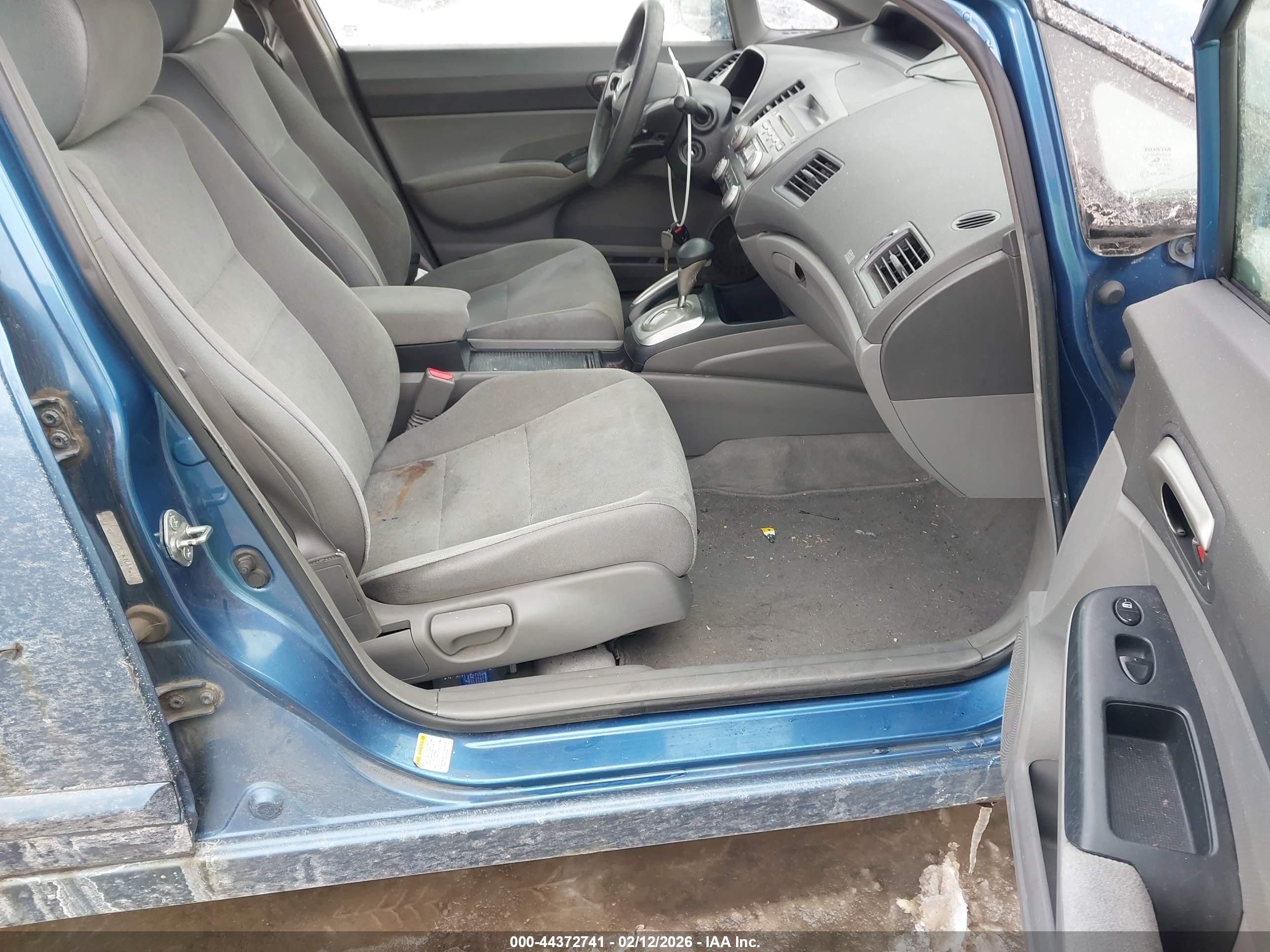 HONDA CIVIC image 5