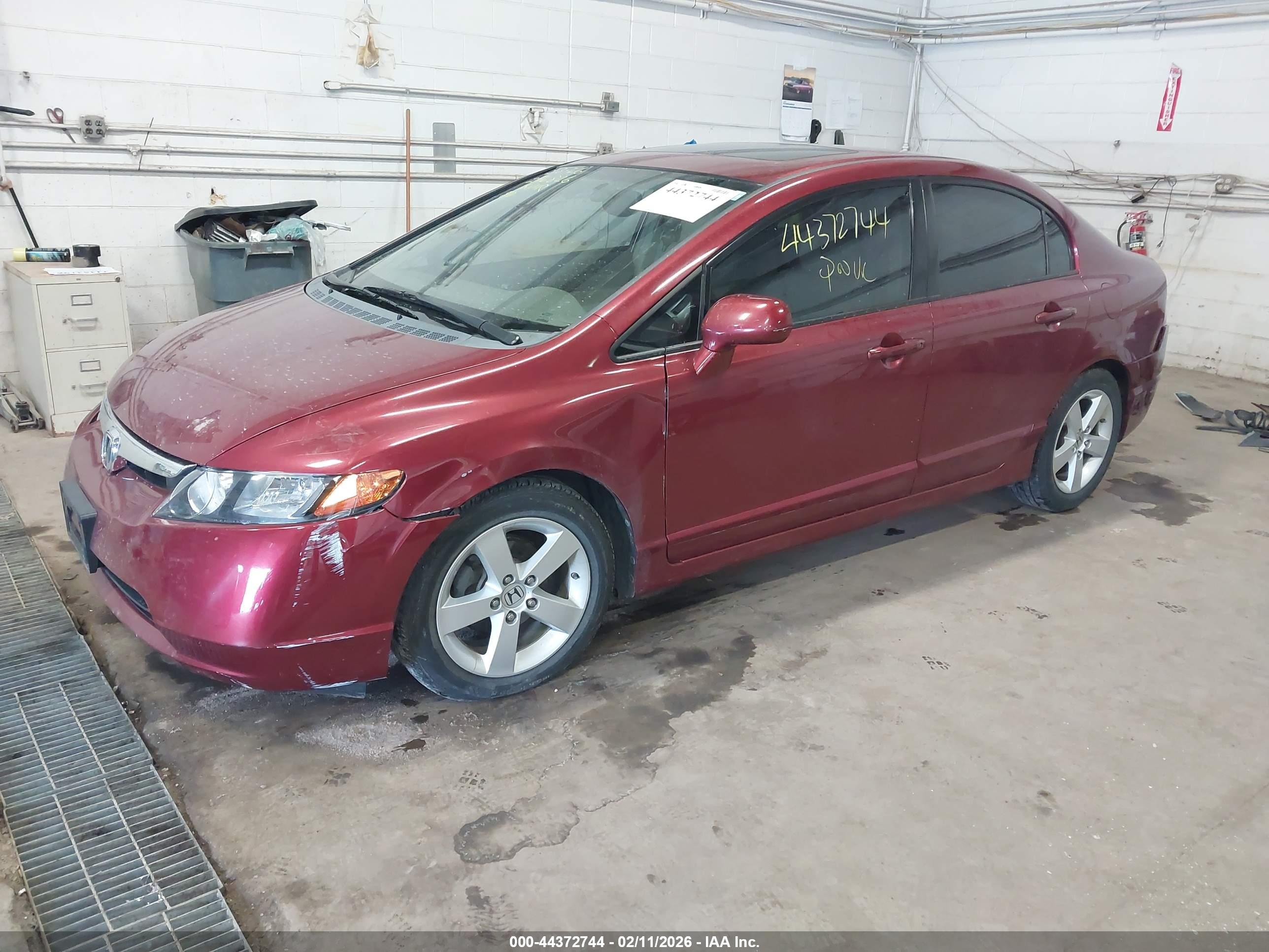 HONDA CIVIC image 2