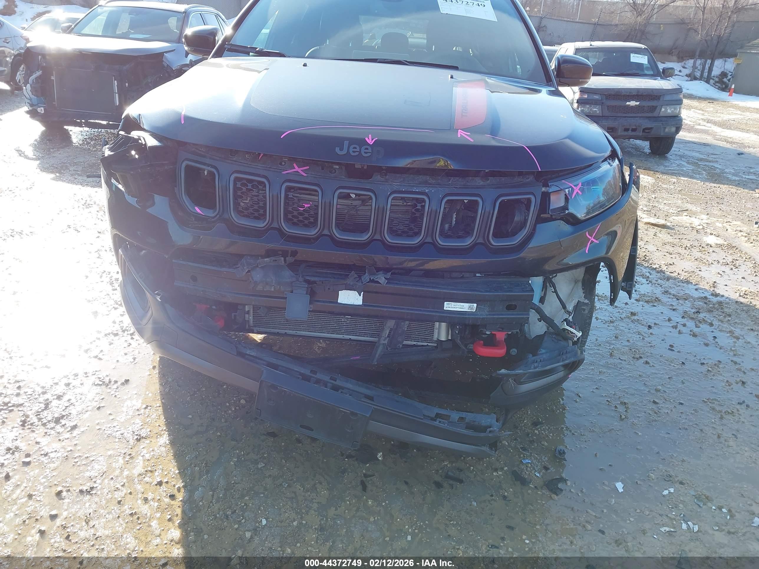 JEEP COMPASS image 6