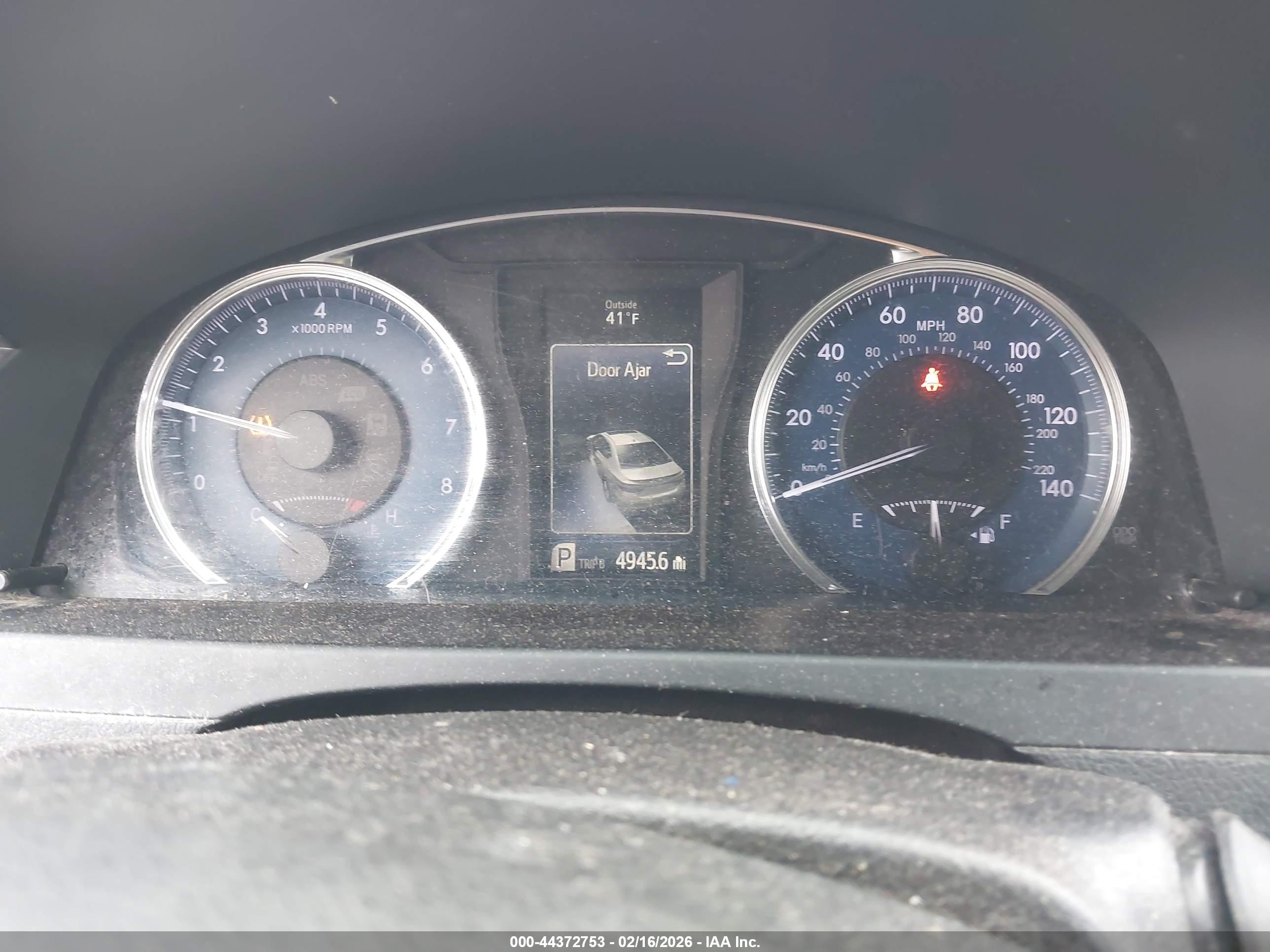 TOYOTA CAMRY image 7