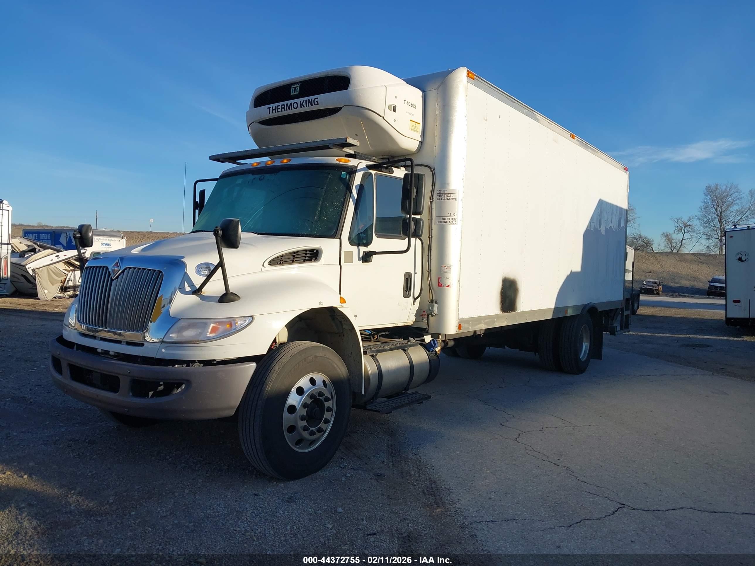 INTERNATIONAL DURASTAR image 2