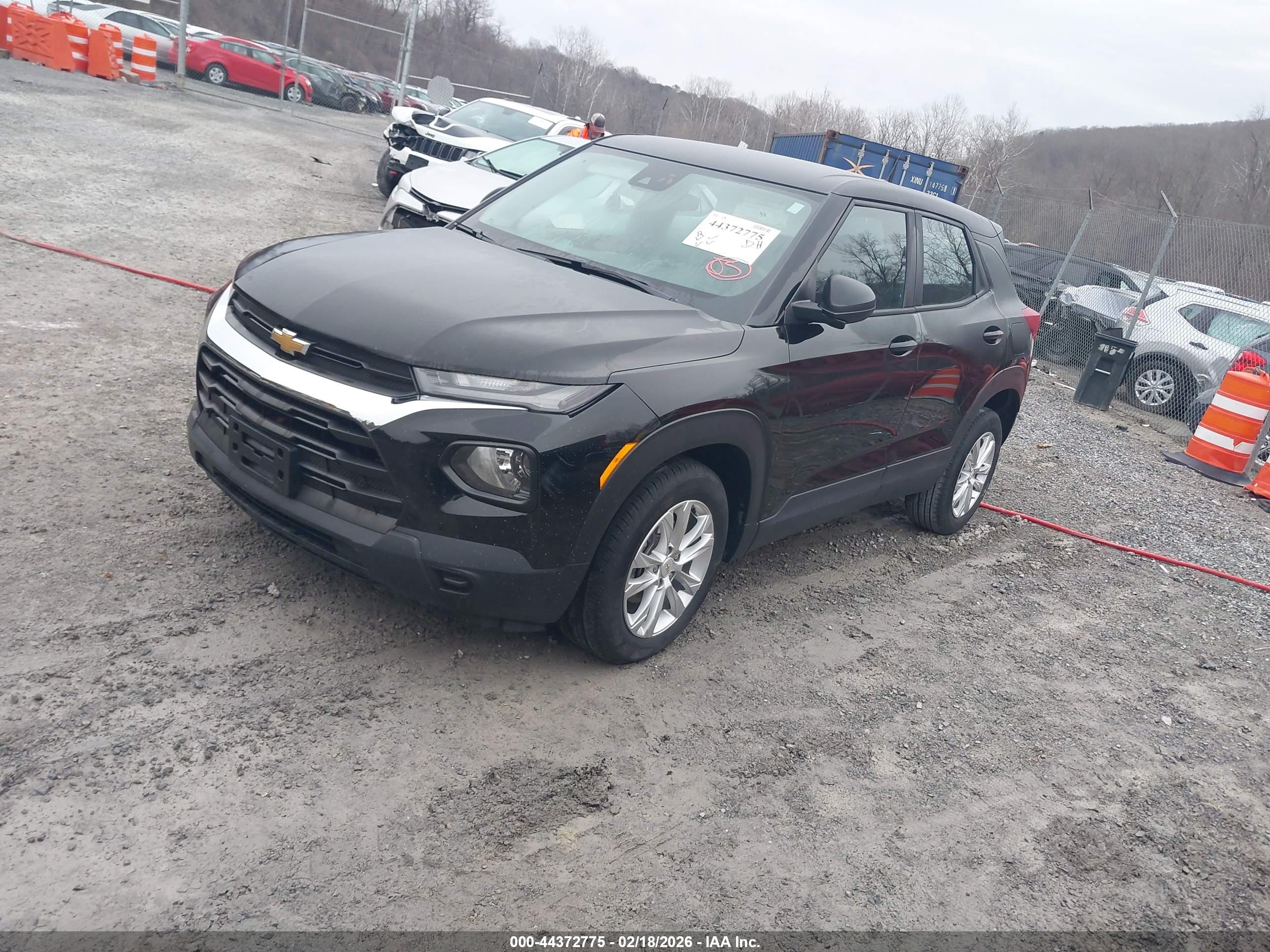 CHEVROLET TRAILBLAZER image 2