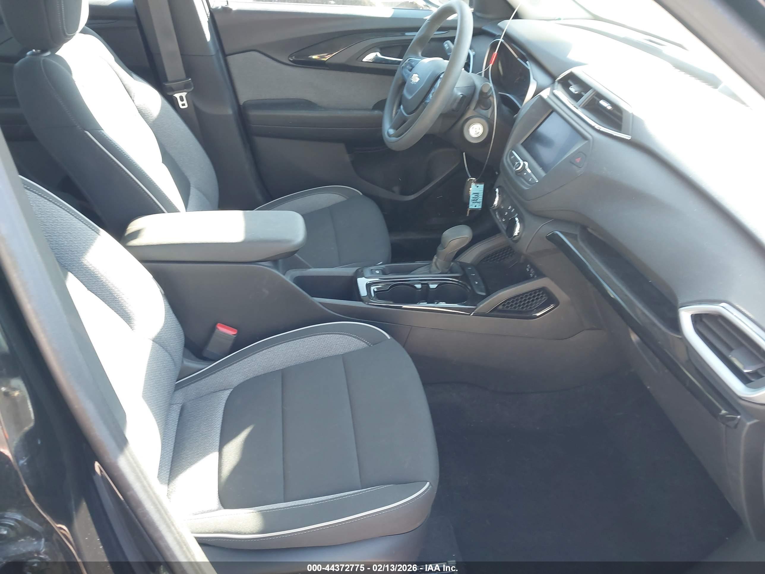 CHEVROLET TRAILBLAZER image 5