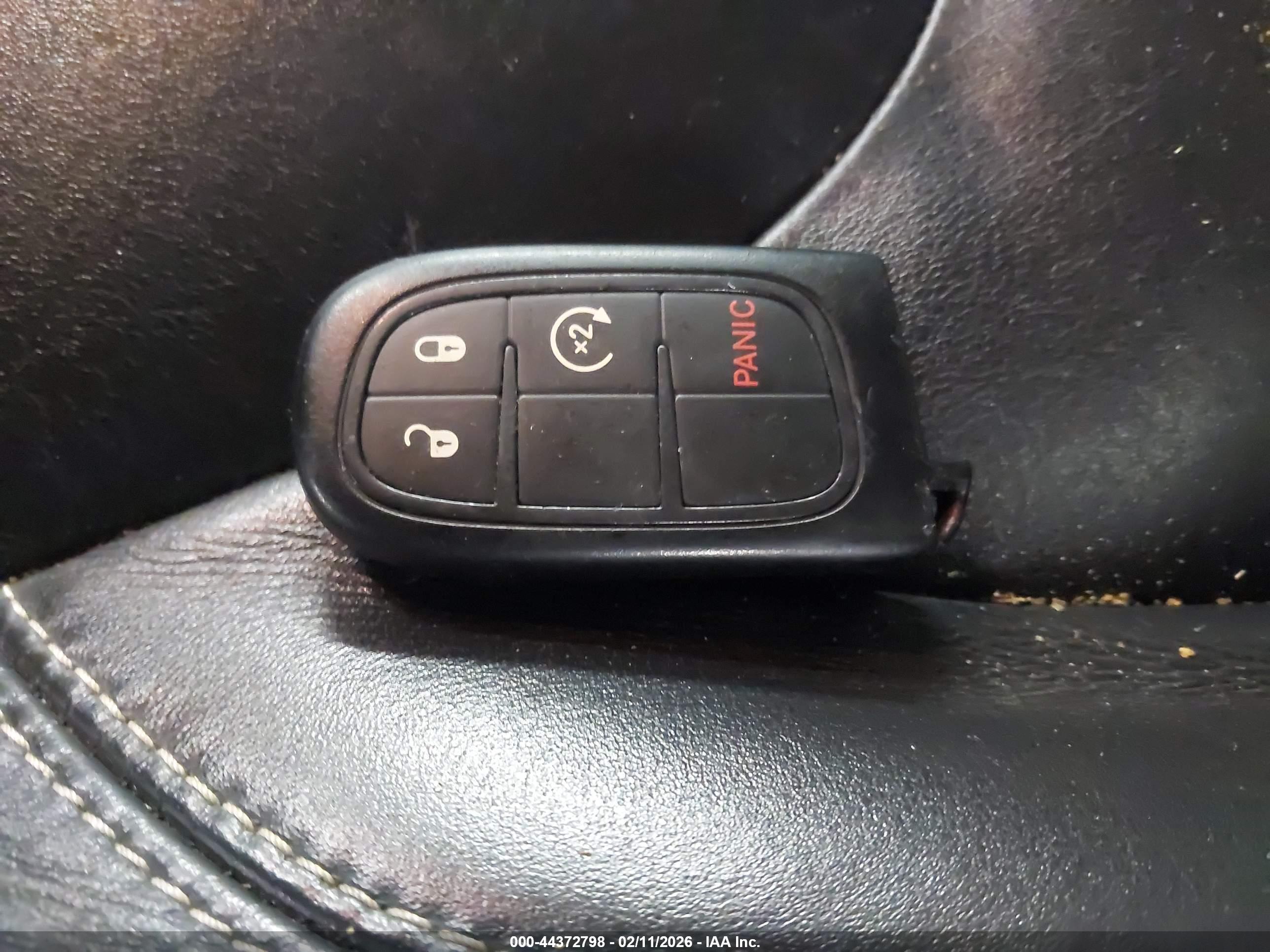 JEEP CHEROKEE image 11