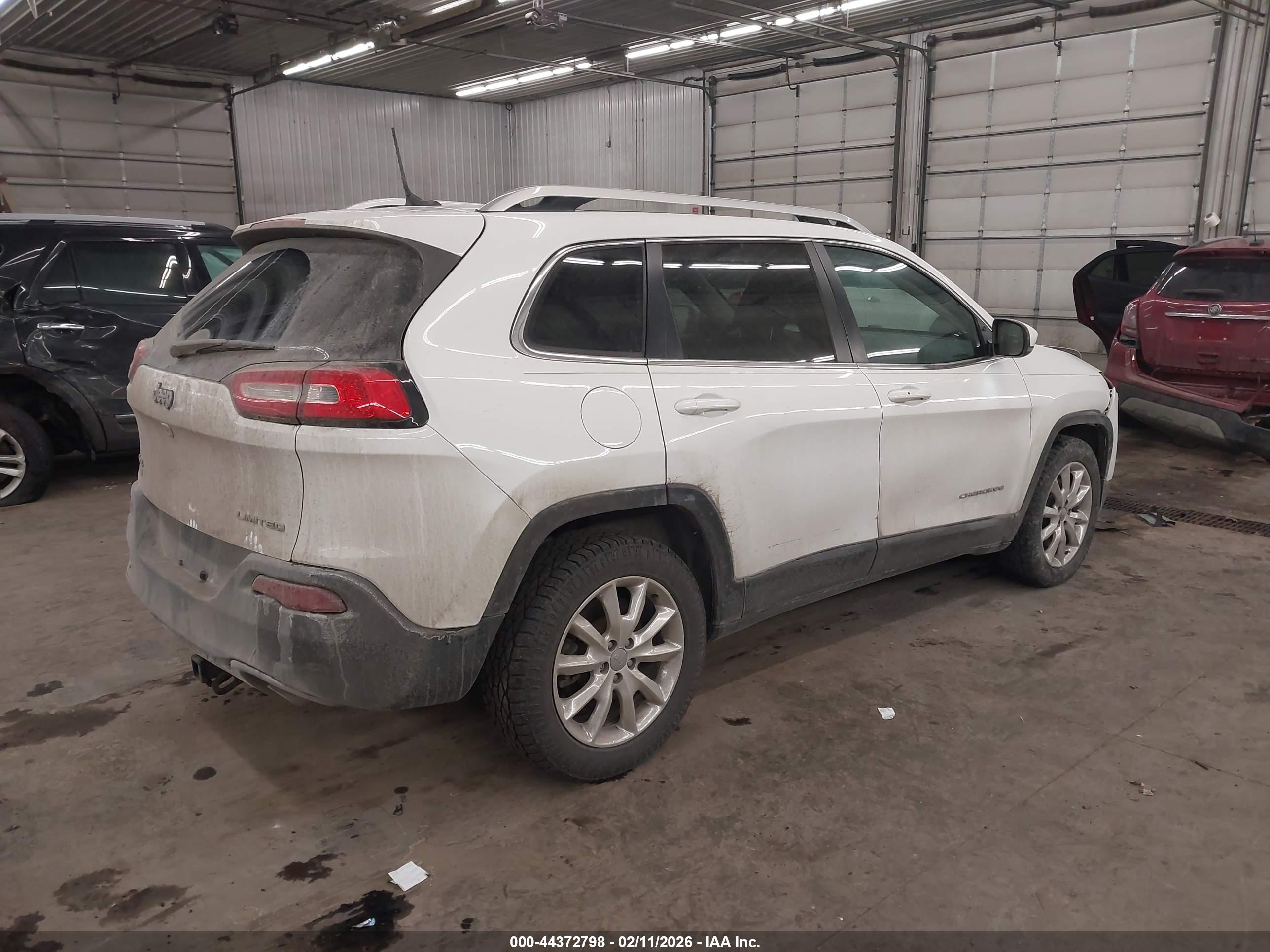 JEEP CHEROKEE image 4