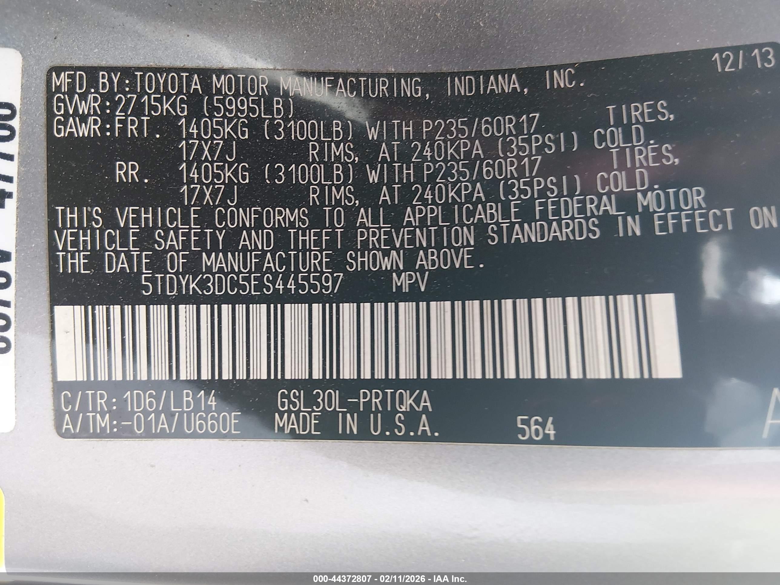 TOYOTA SIENNA image 9