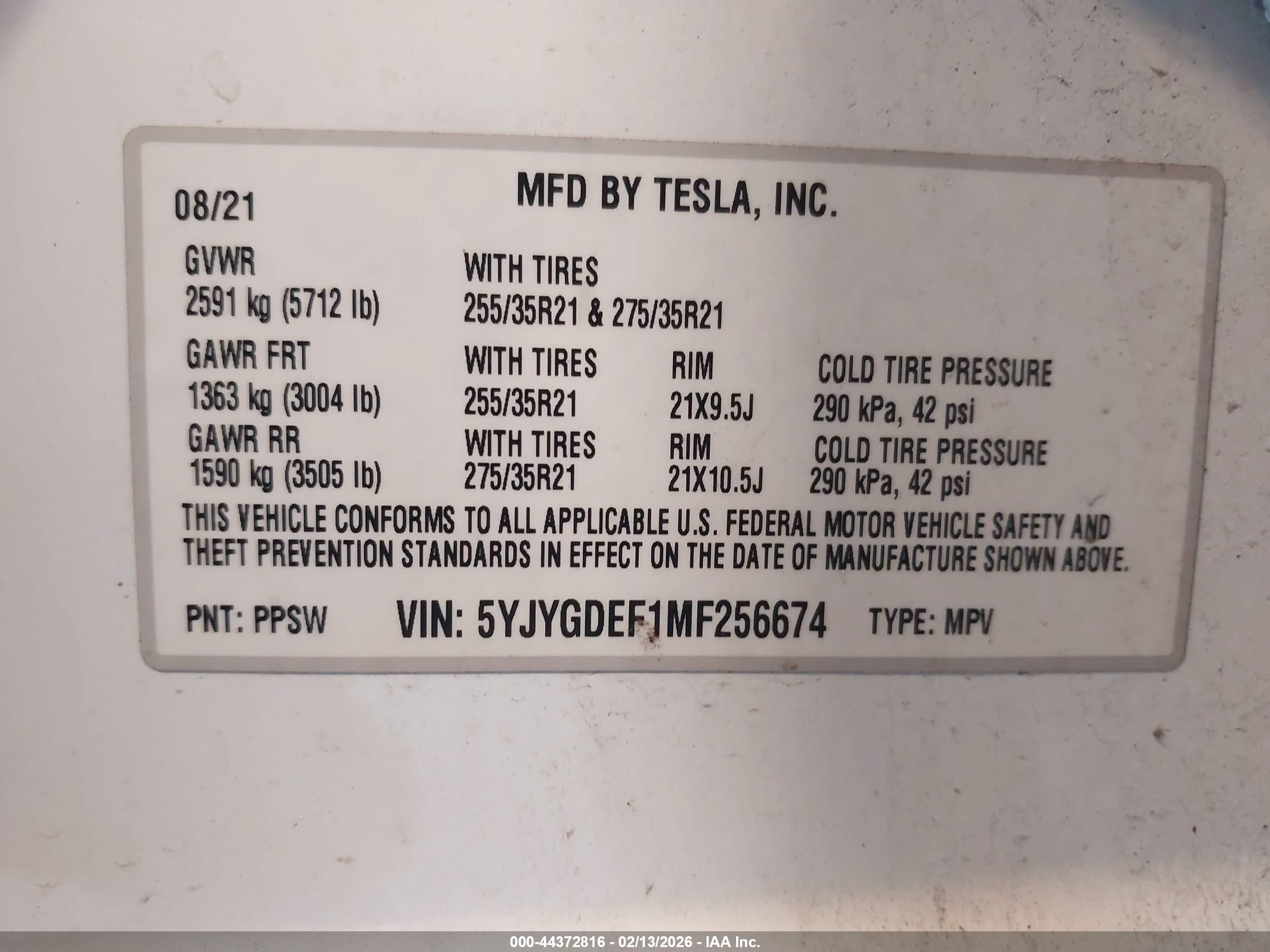 TESLA MODEL image 9