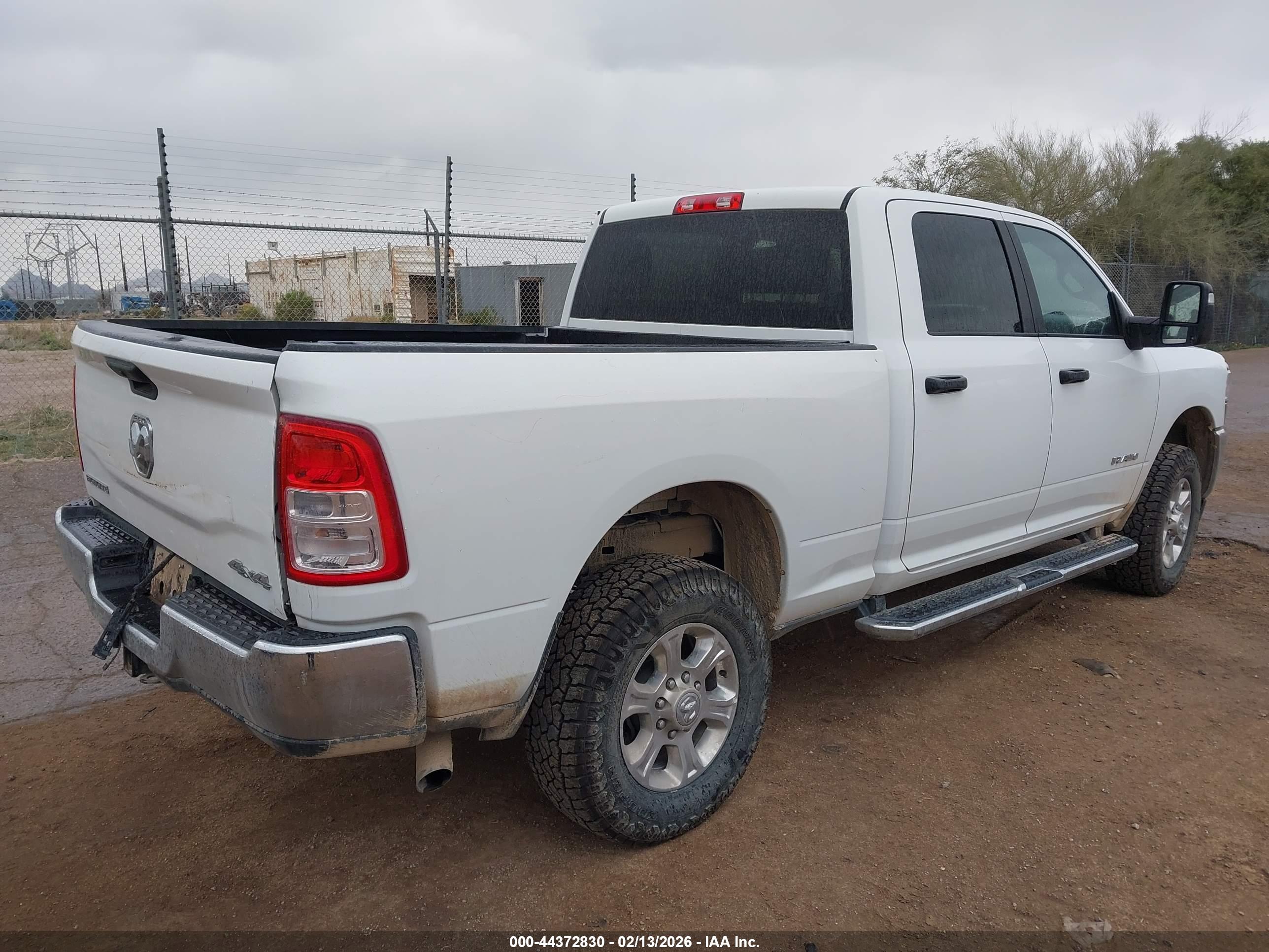 RAM 2500 image 4