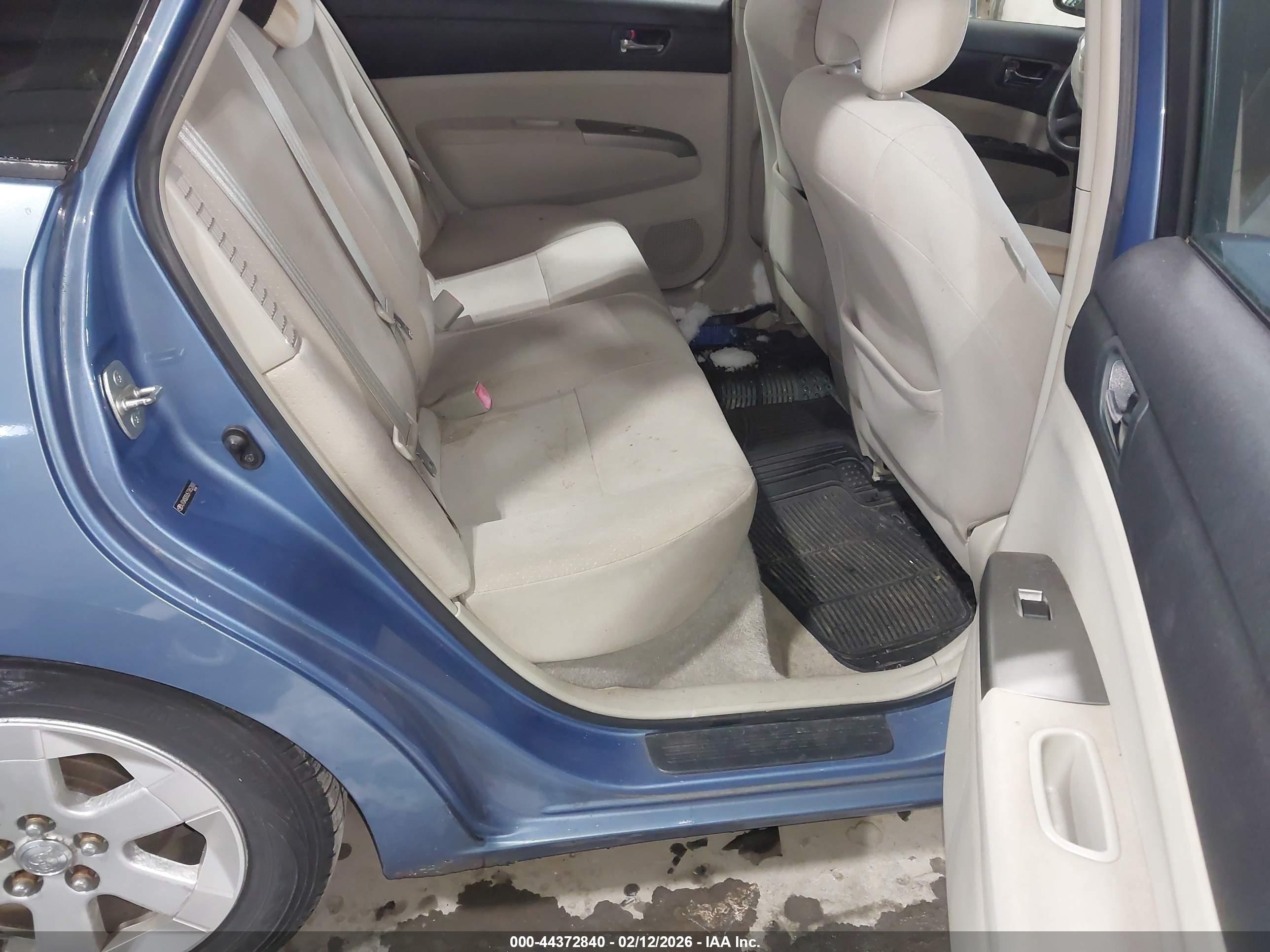 TOYOTA PRIUS image 8