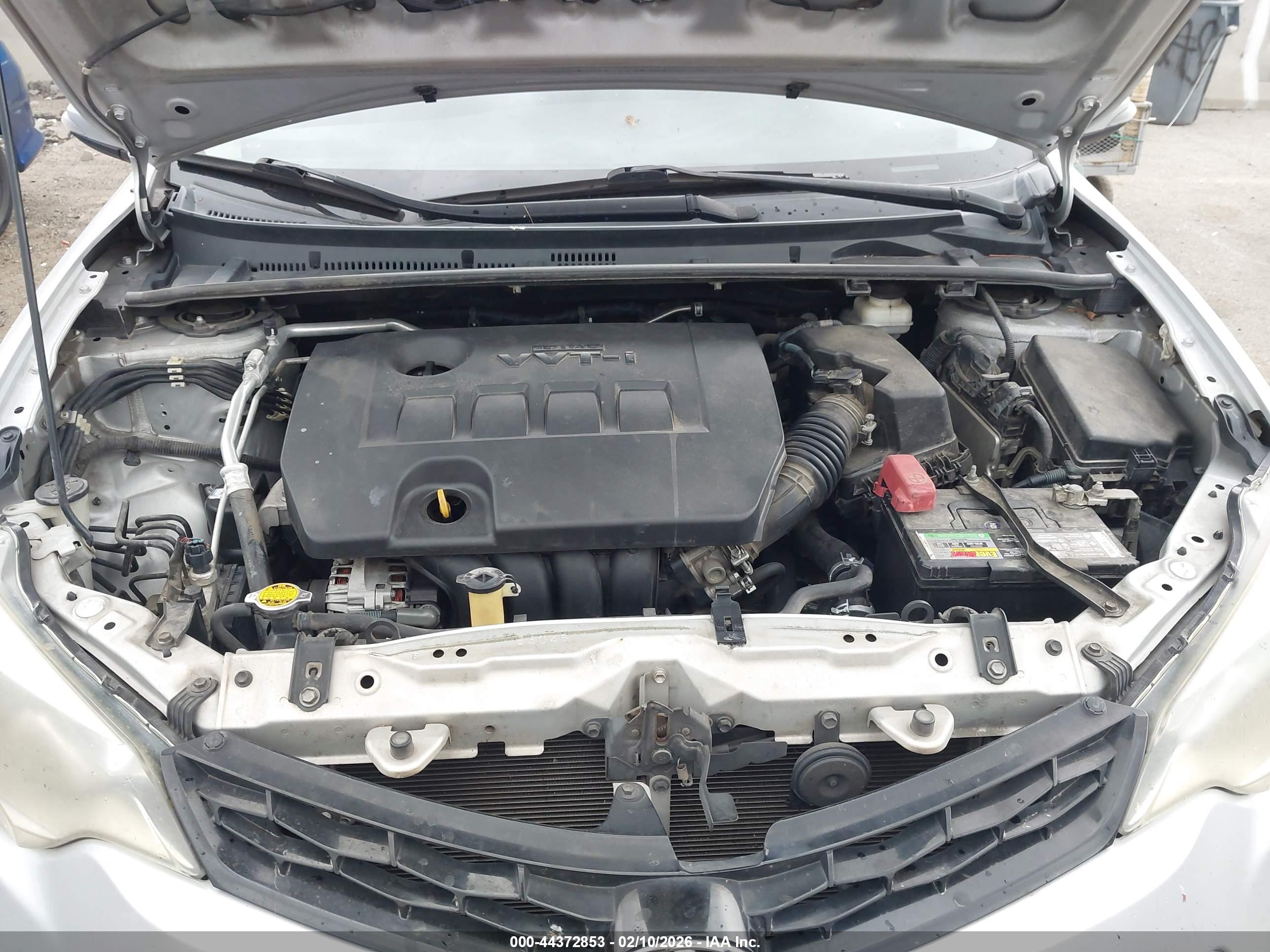 TOYOTA COROLLA image 10