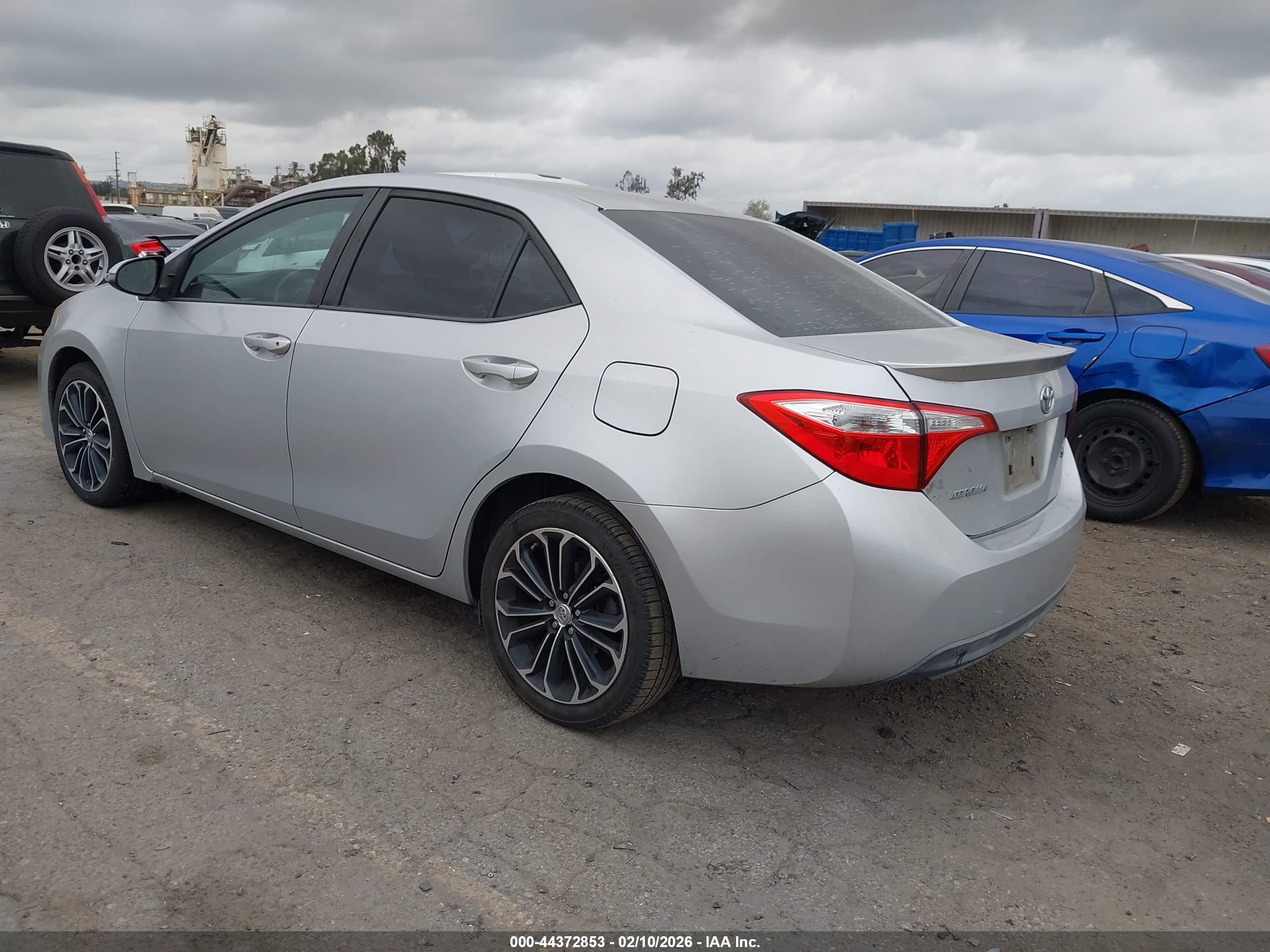 TOYOTA COROLLA image 3