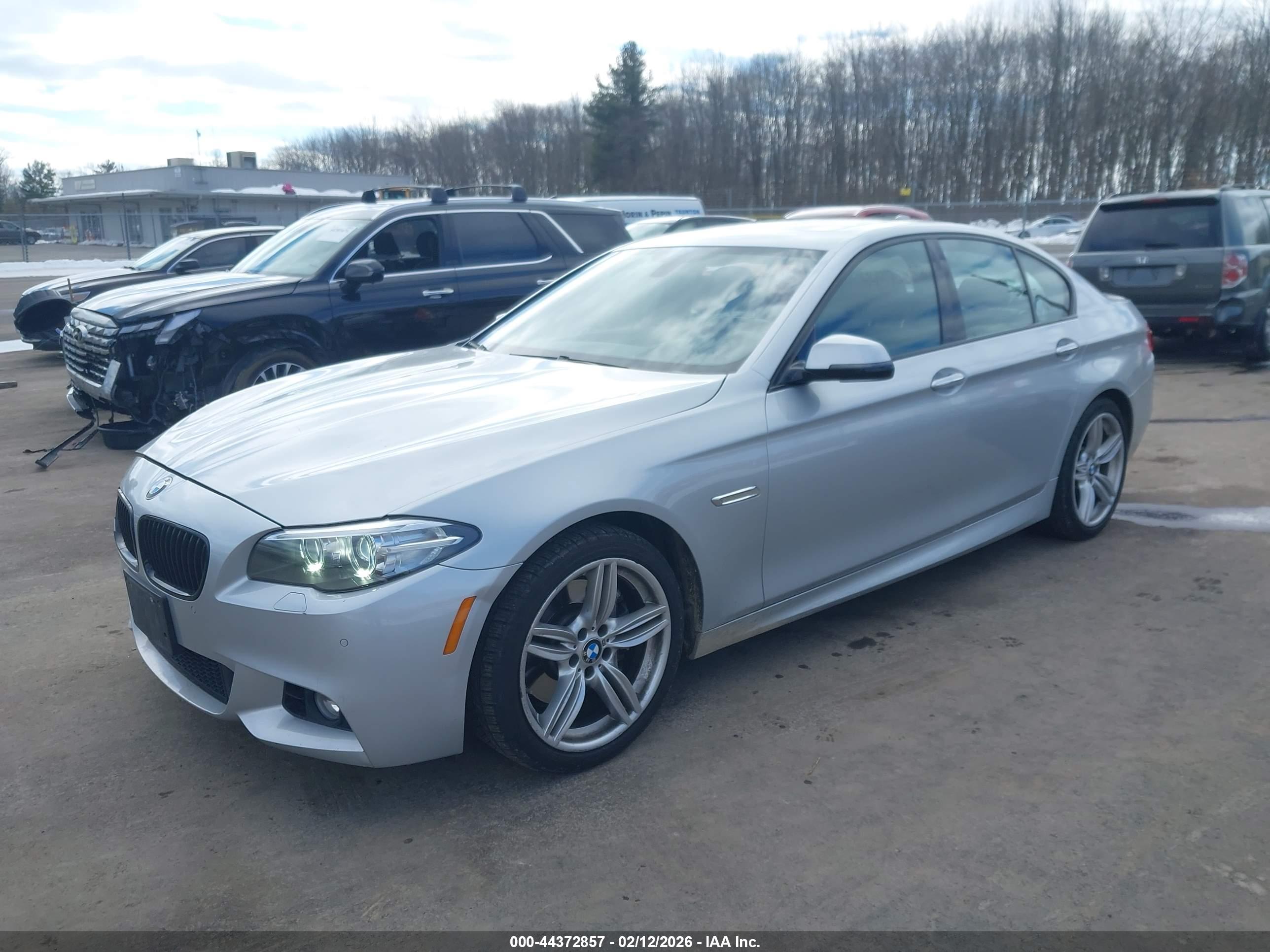 BMW 535I image 2
