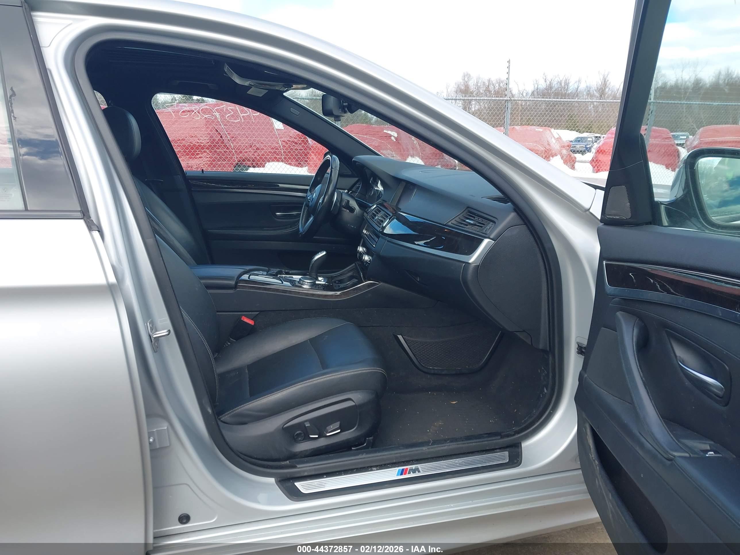 BMW 535I image 5
