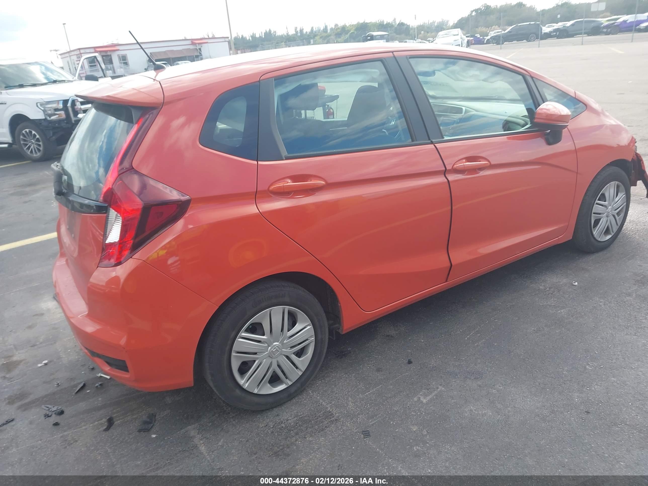 HONDA FIT image 4