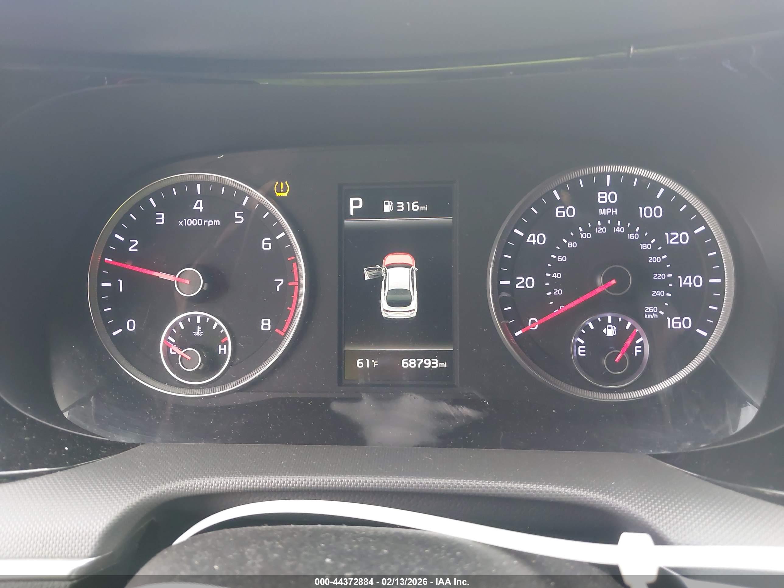 KIA K5 image 7