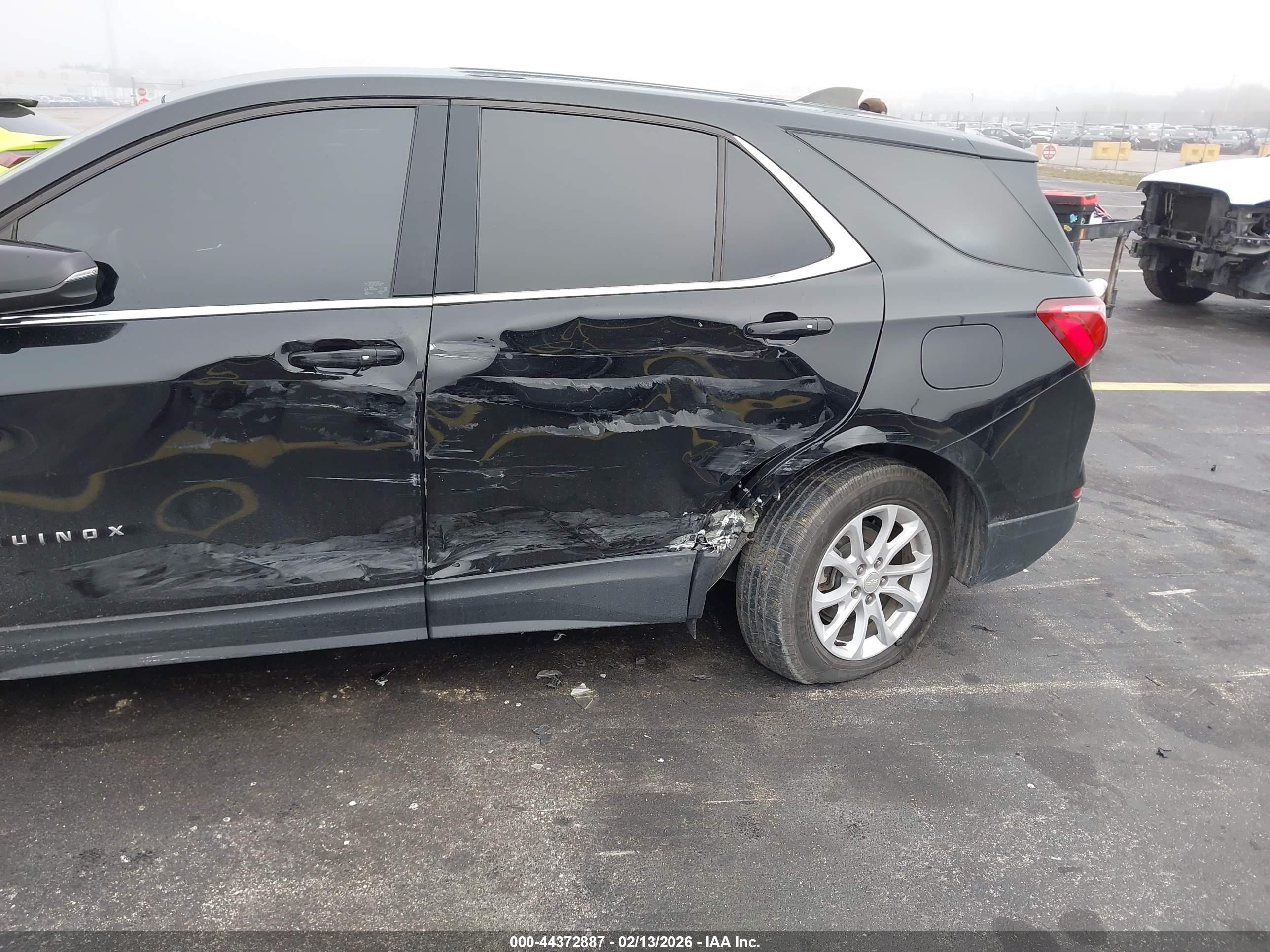CHEVROLET EQUINOX image 6