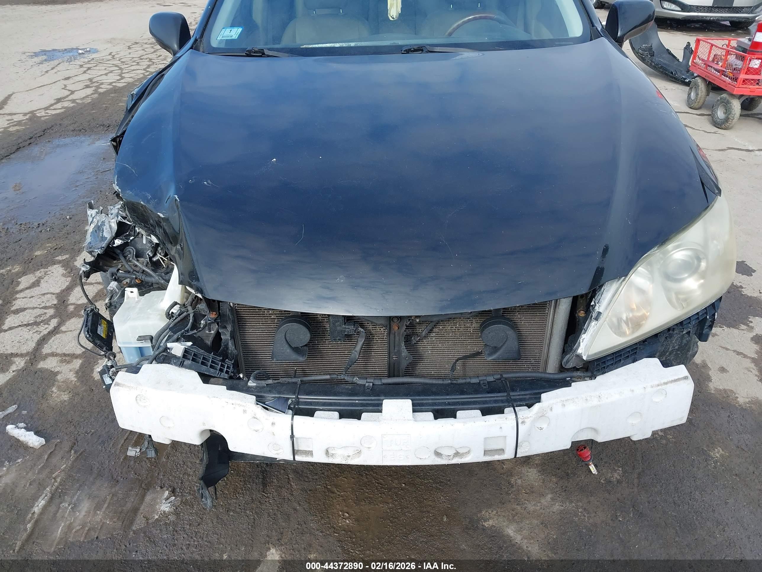 LEXUS ES image 6