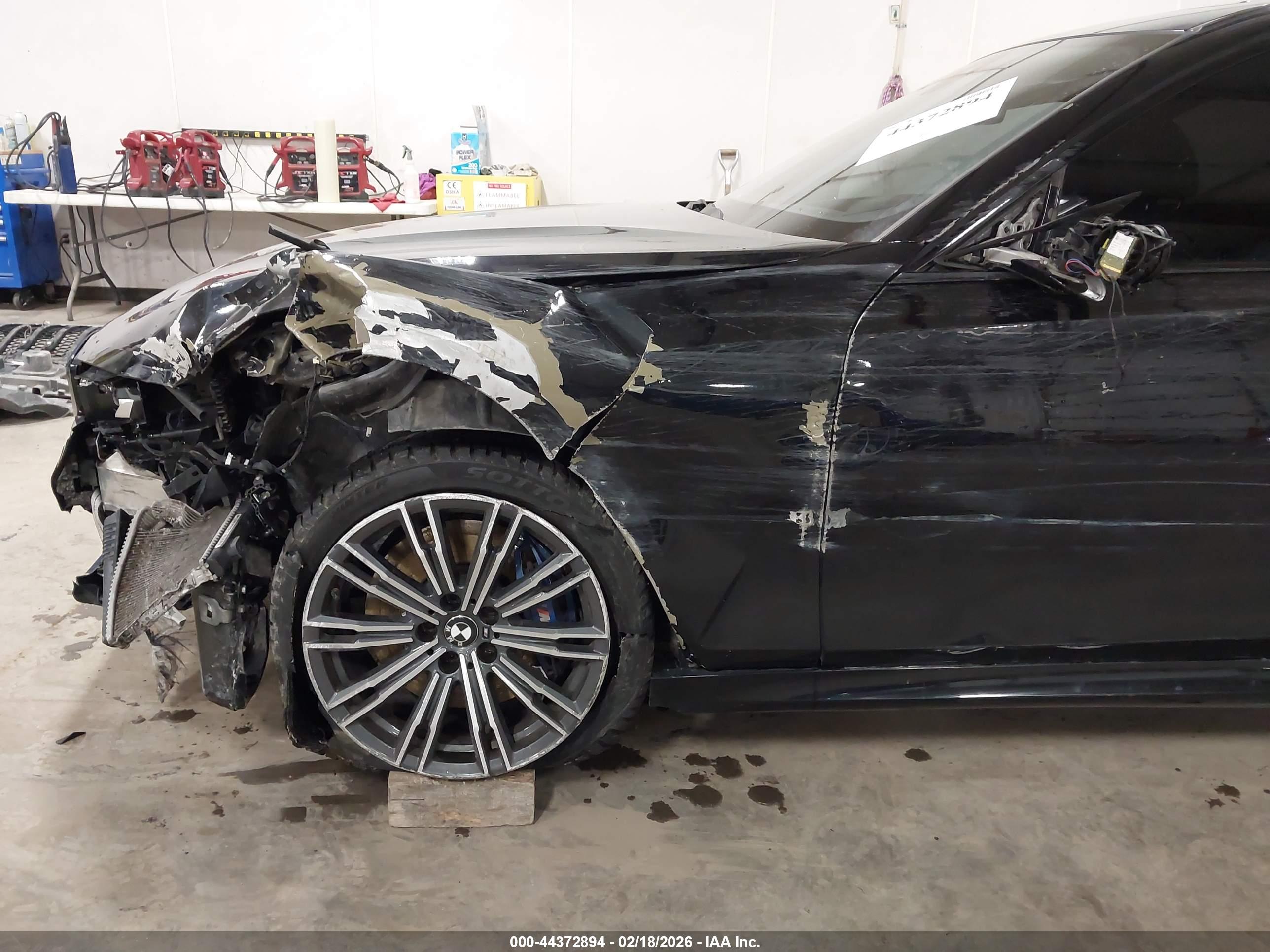 BMW M340I image 6