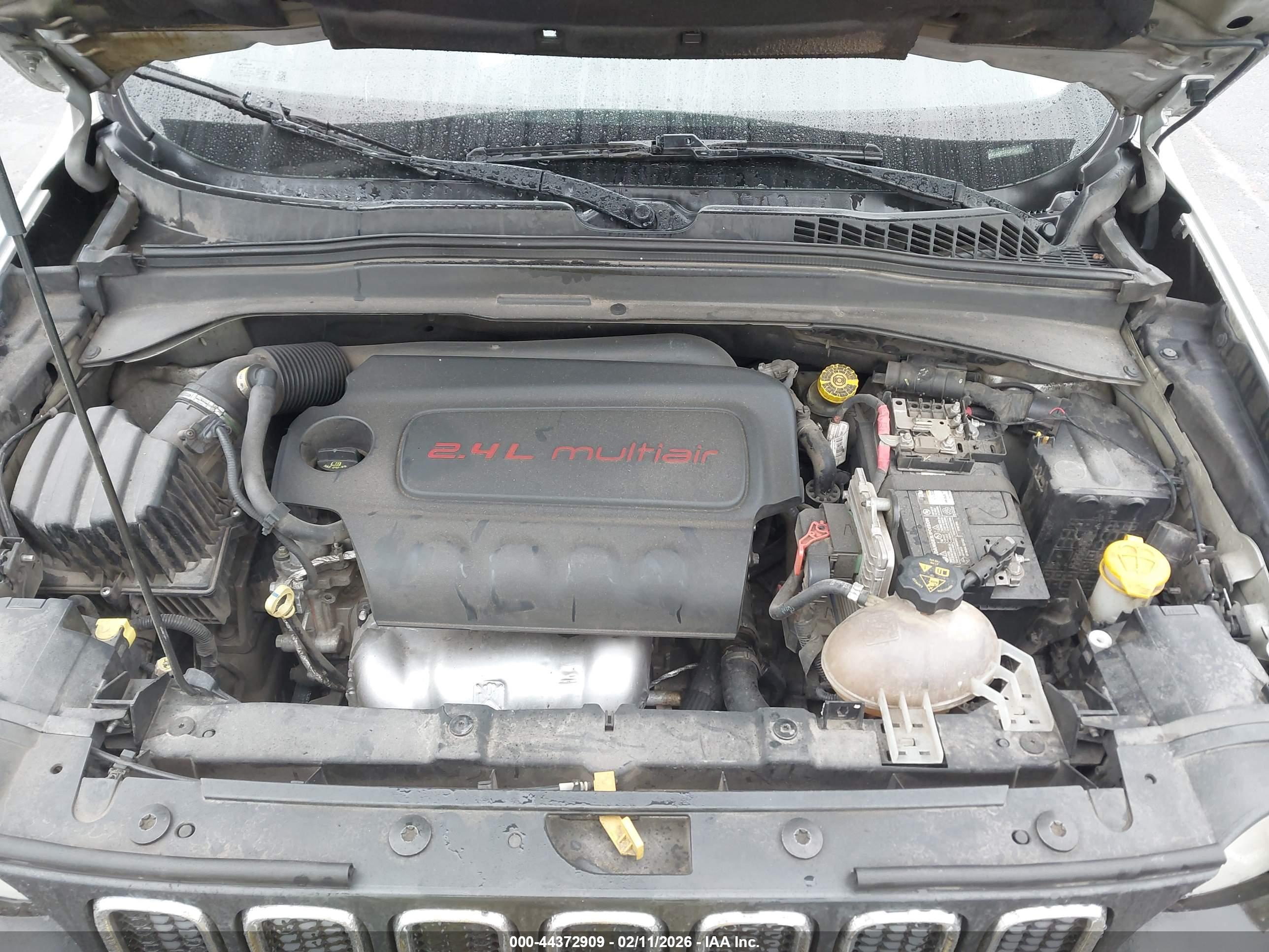 JEEP RENEGADE image 10