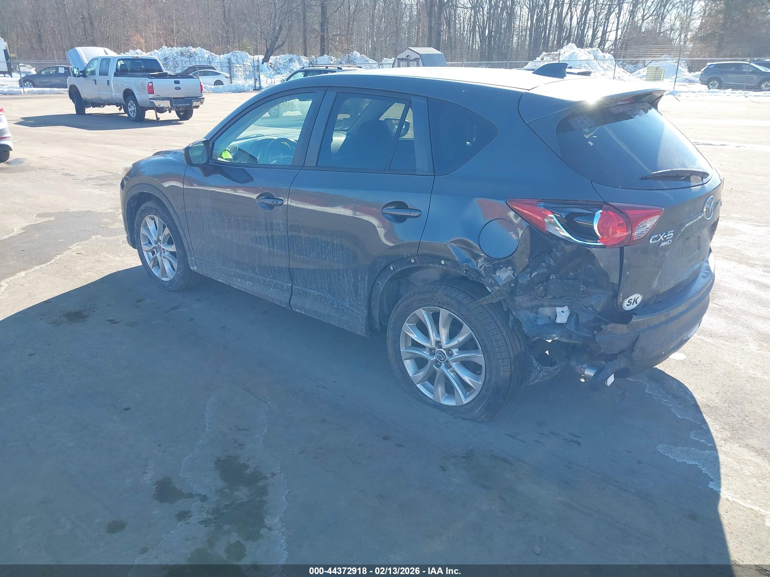 MAZDA CX-5 image 3