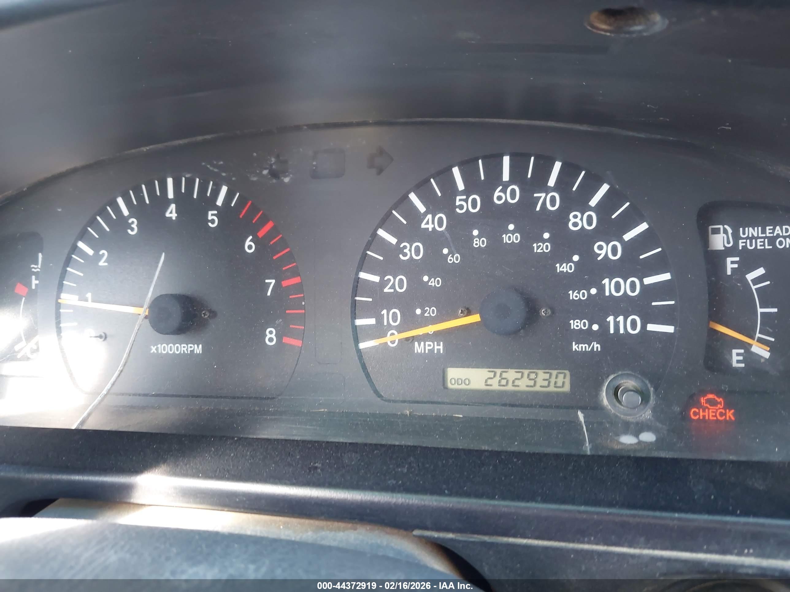 TOYOTA TACOMA image 7