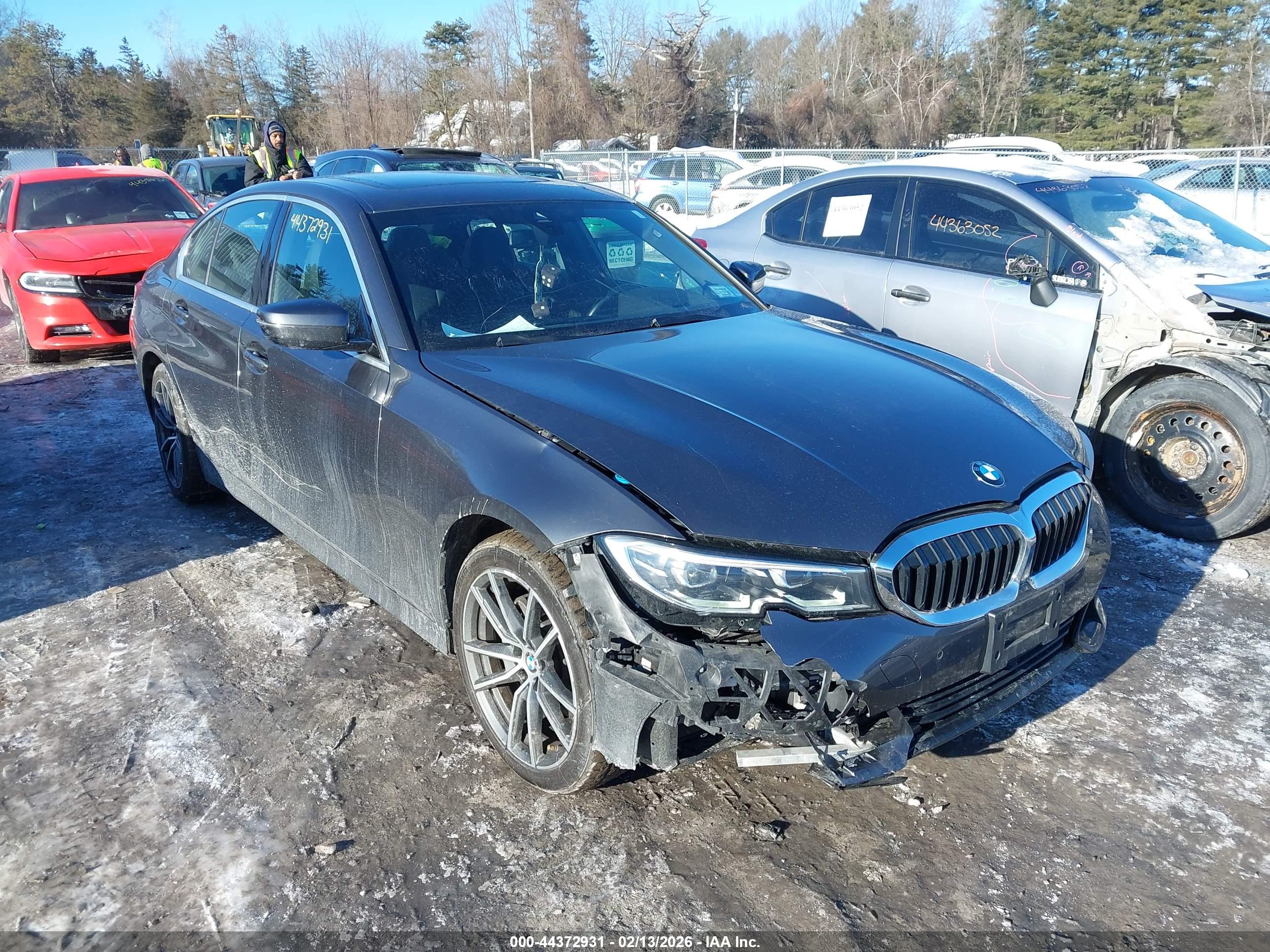BMW 330I image 6