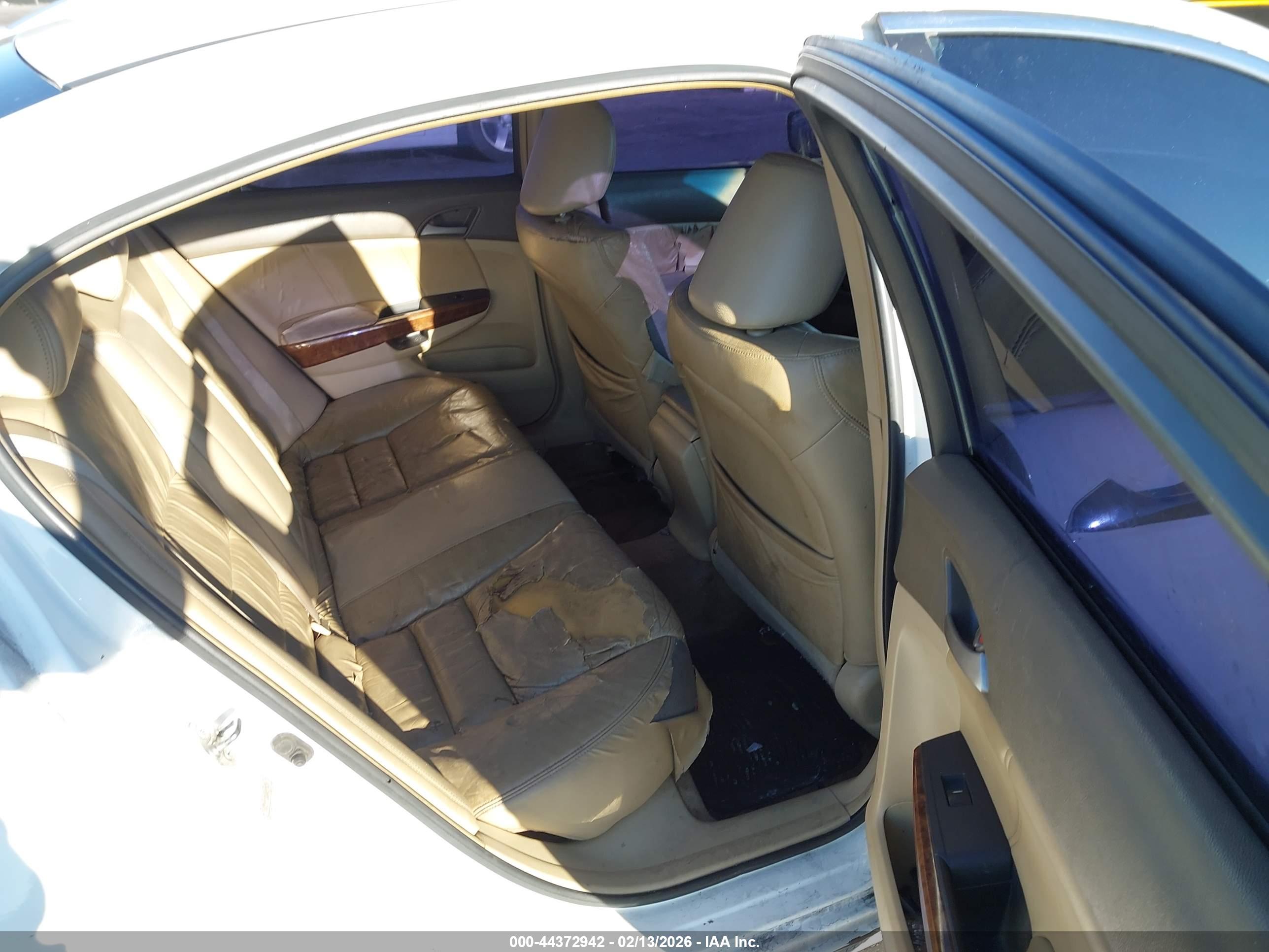 HONDA ACCORD image 8
