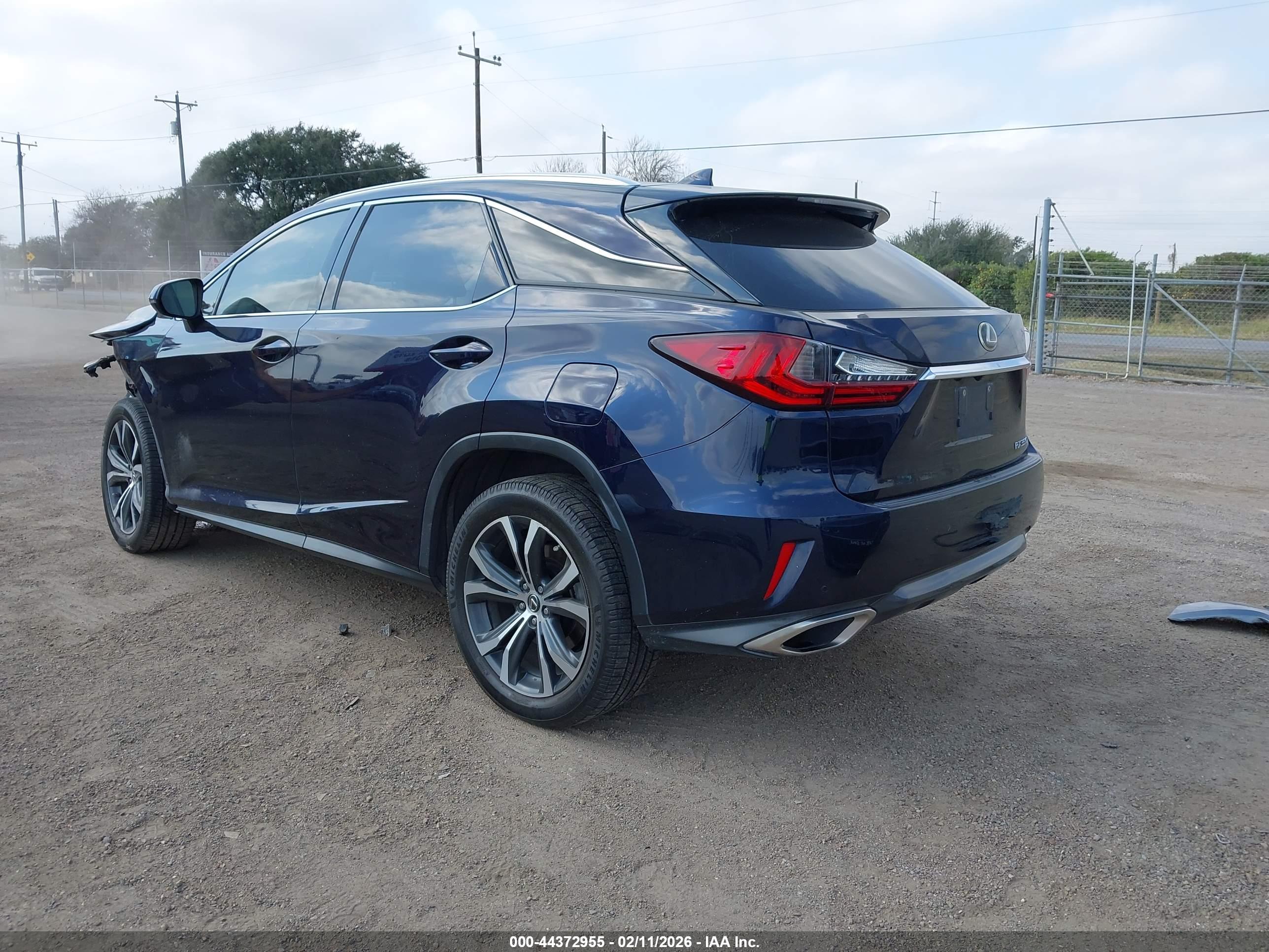 LEXUS RX image 3