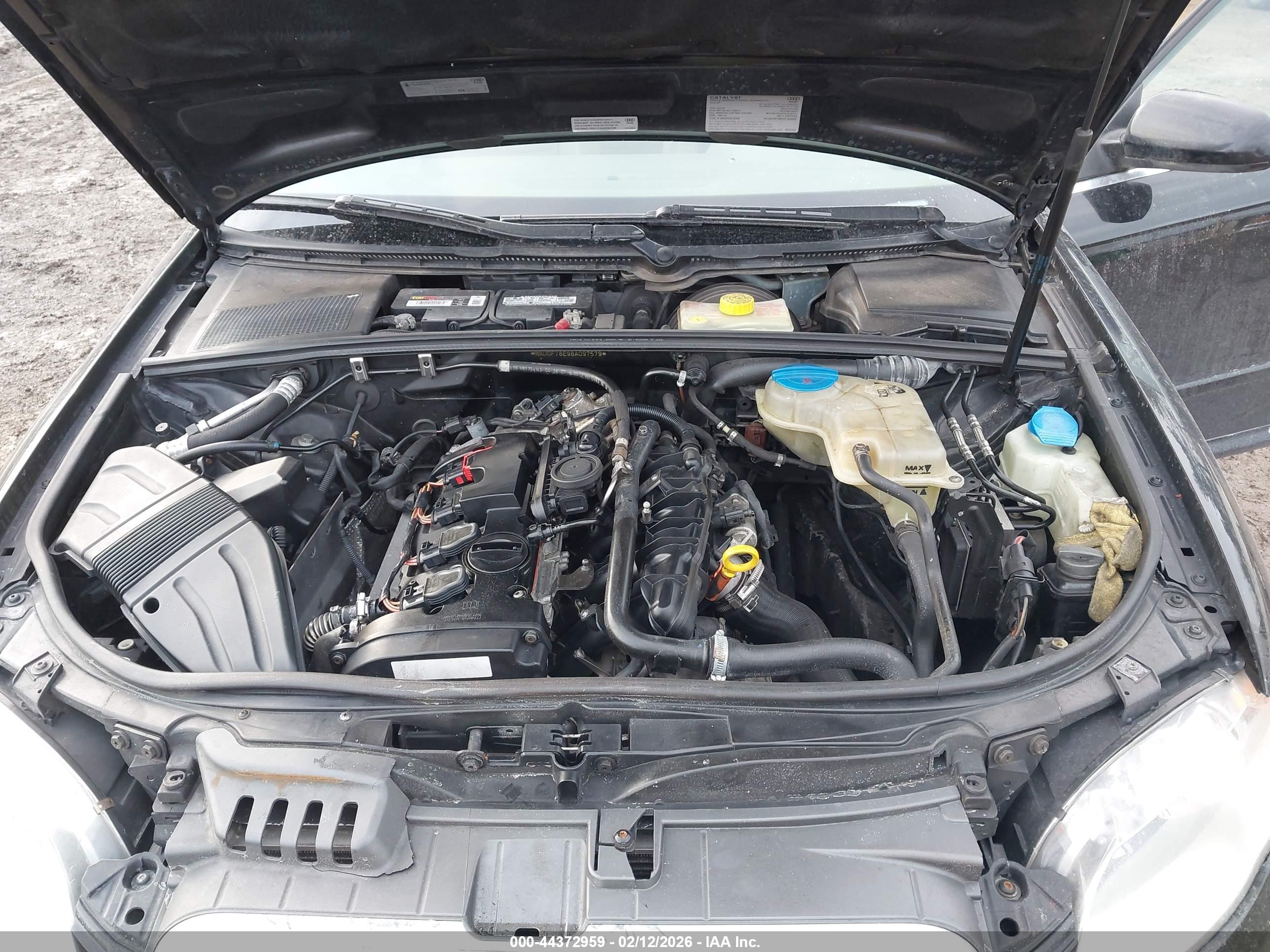 AUDI A4 image 10