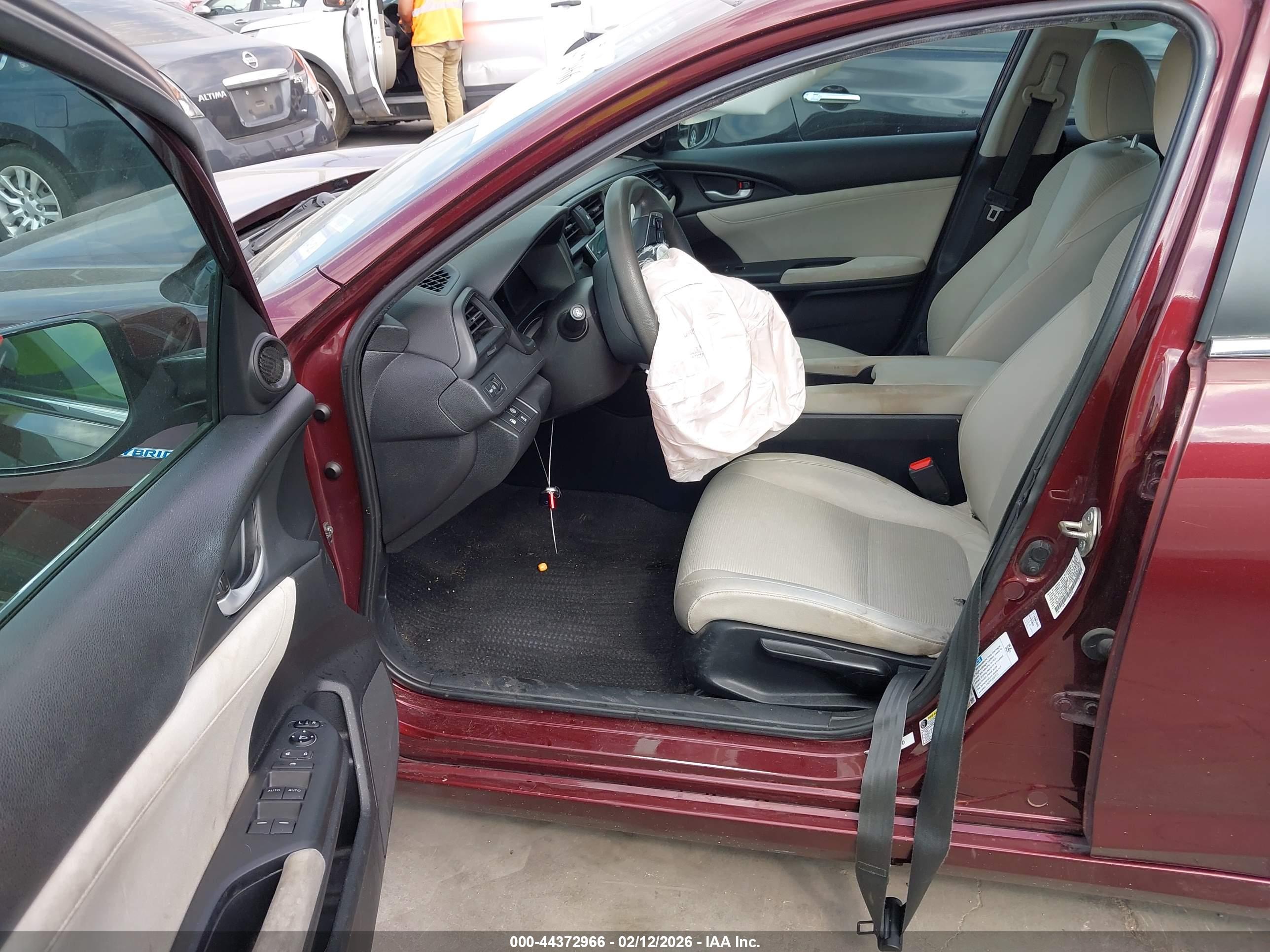 HONDA INSIGHT image 5