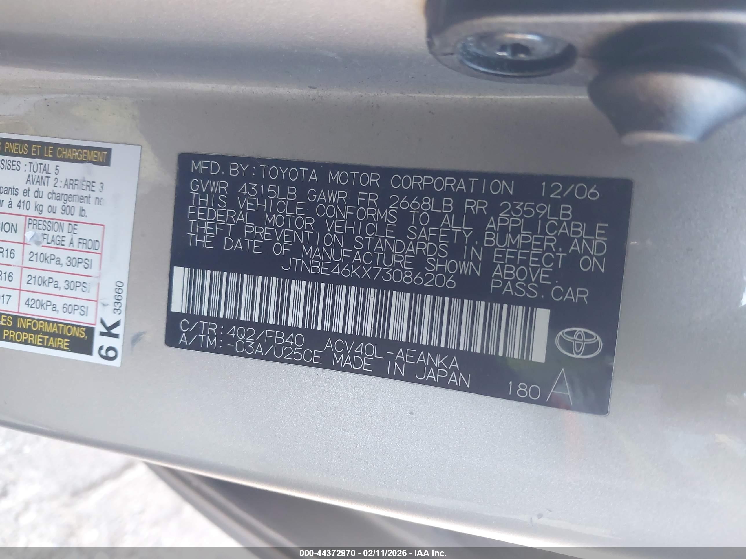 TOYOTA CAMRY image 9
